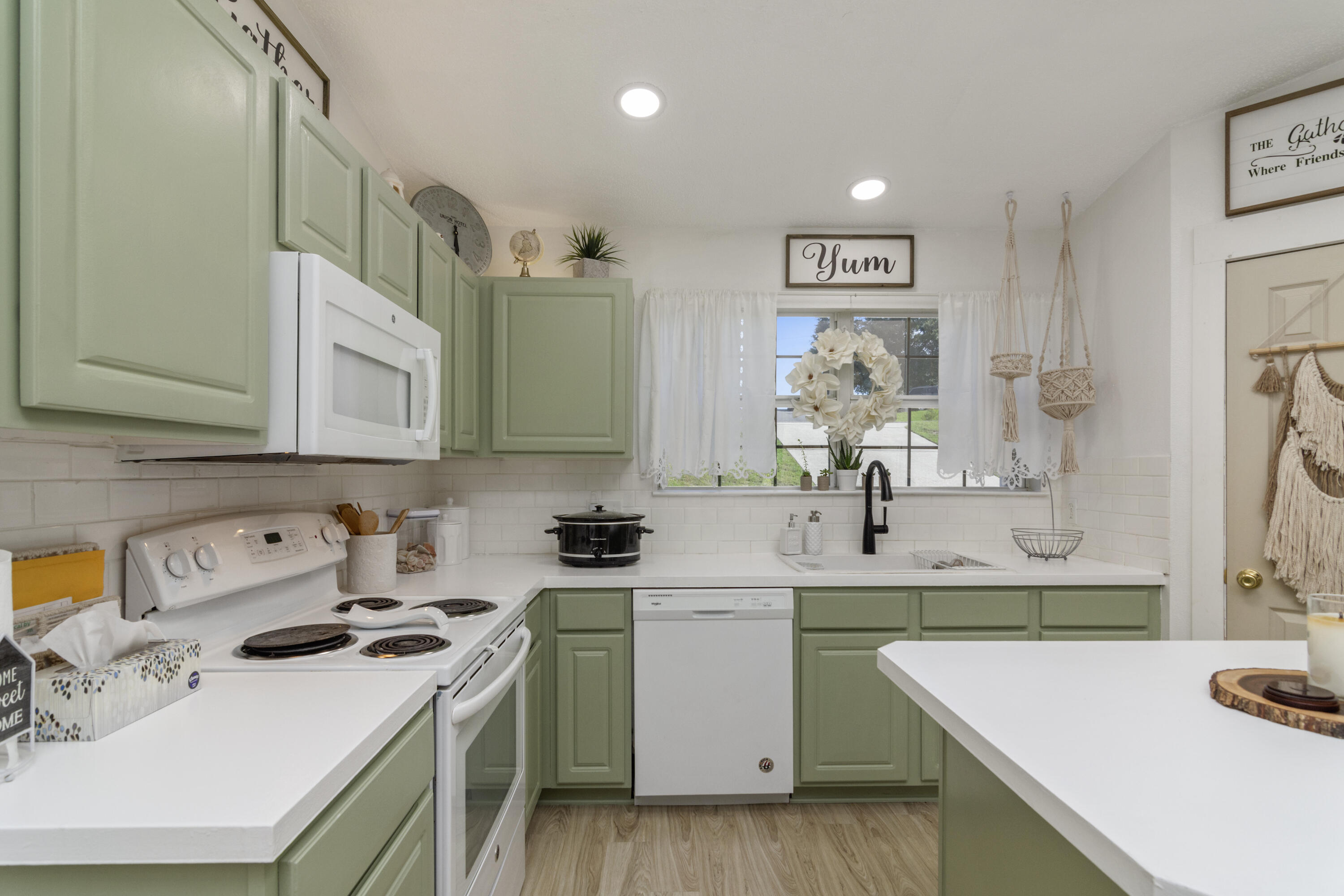 WESTVIEW ESTATES PH 2 - Residential