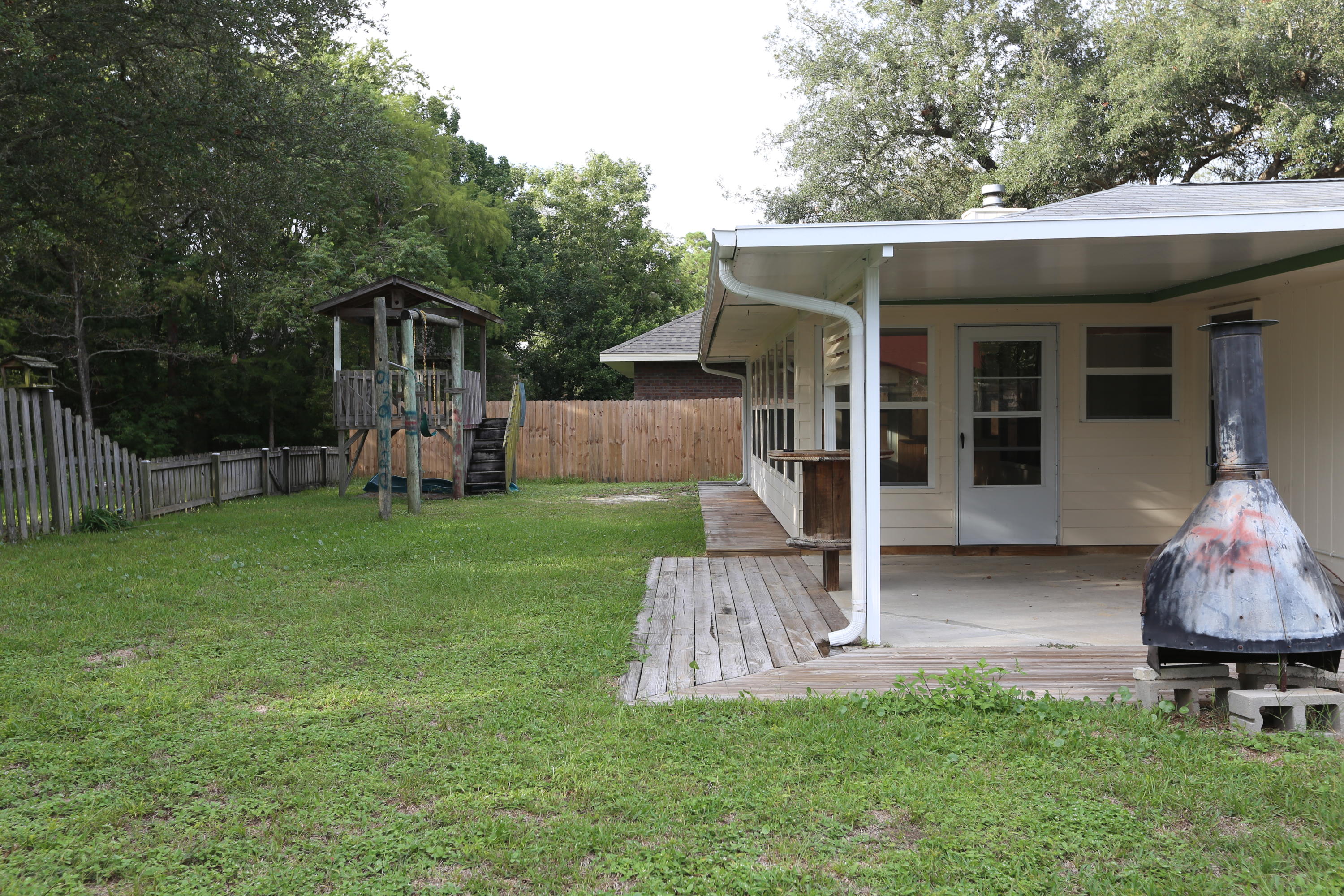 WYNNEHAVEN BEACH ESTATES - Residential