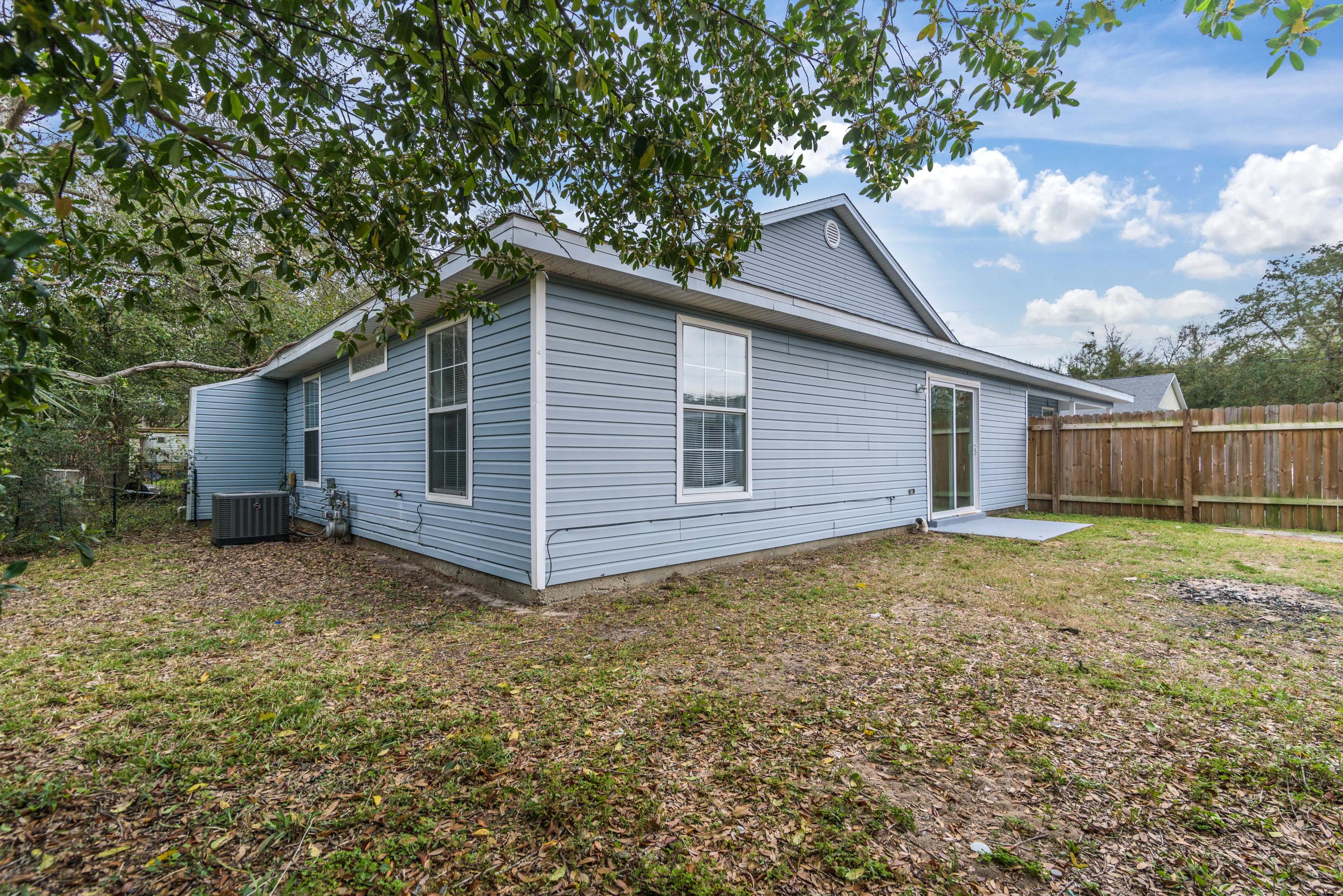 MICHAEL GLENN ESTATES - Residential