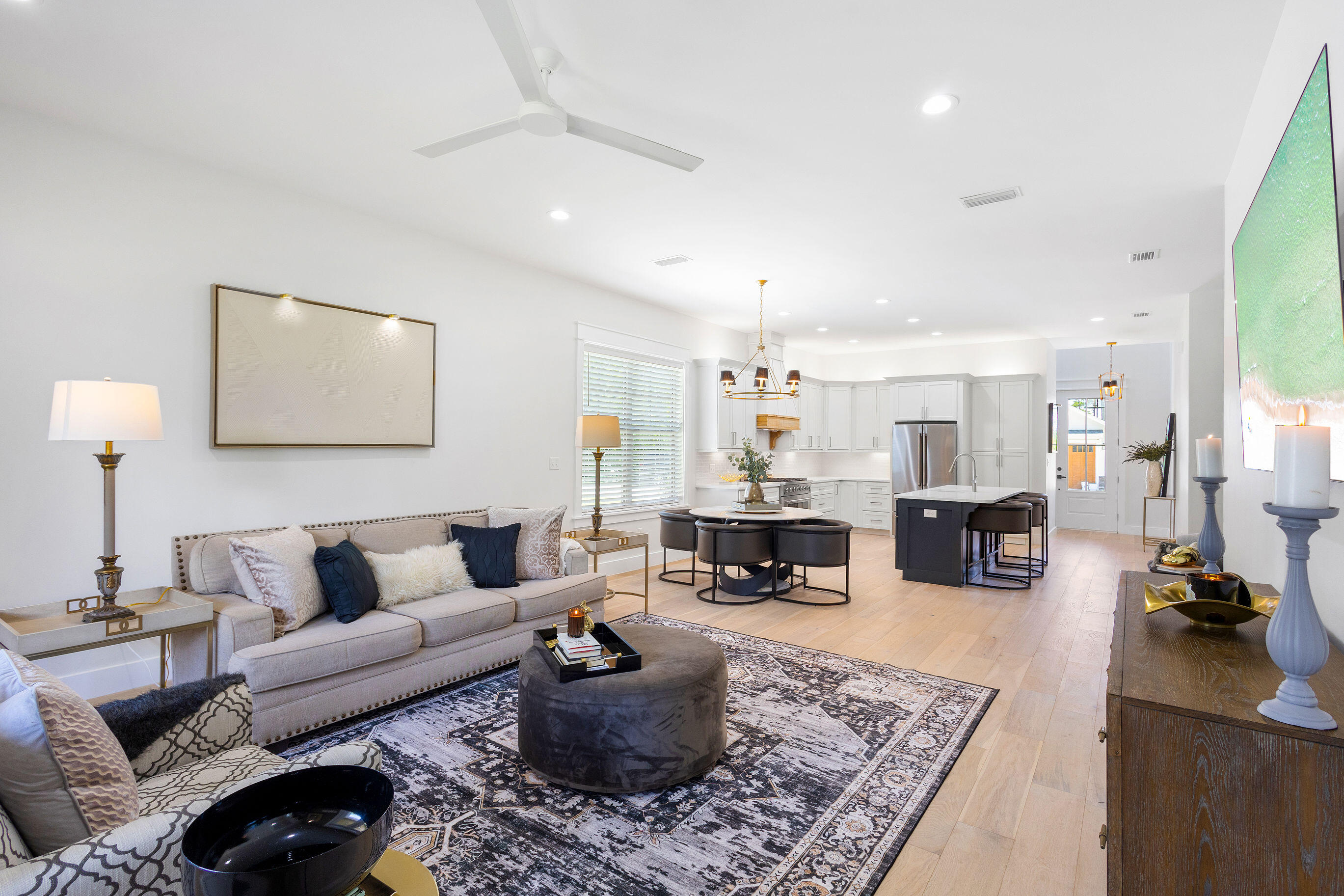 3913 Magnolia Bluff Lane