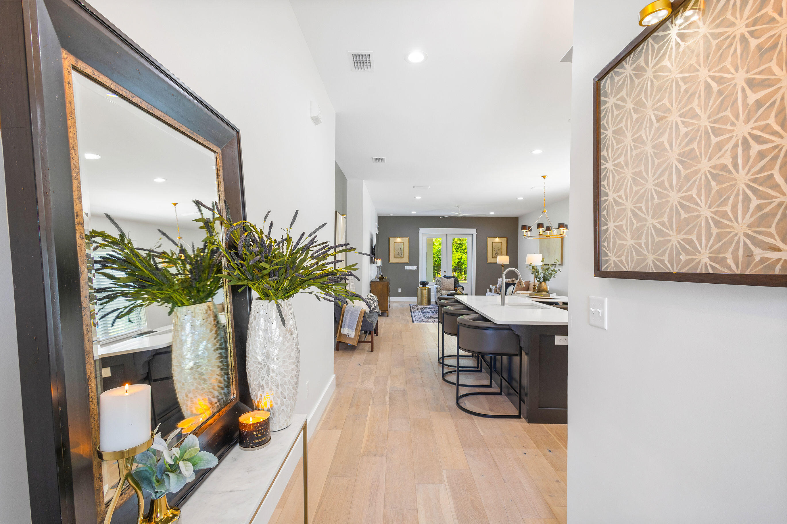 3913 Magnolia Bluff Lane