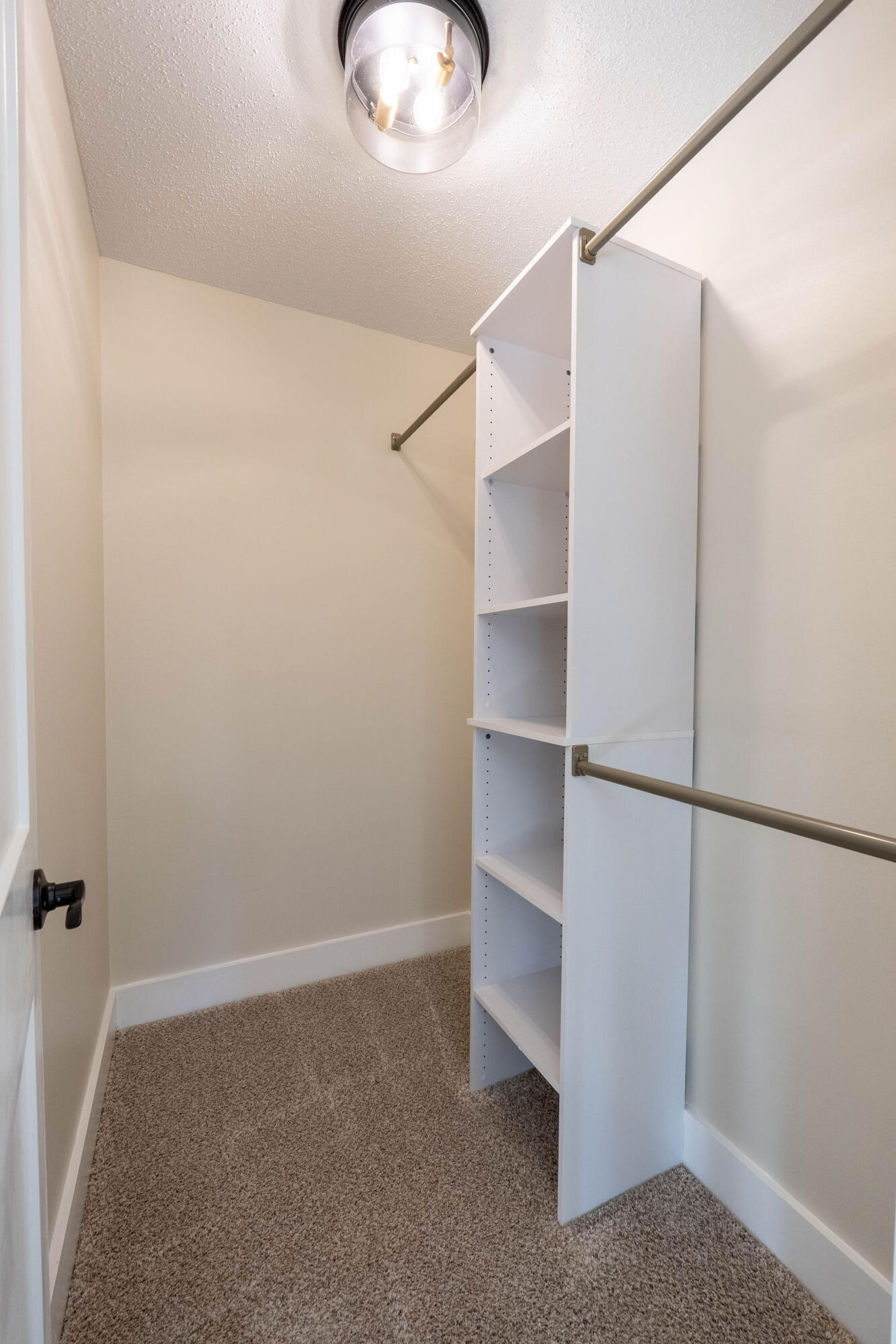 KENWOOD S/D 3RD ADDN - Residential