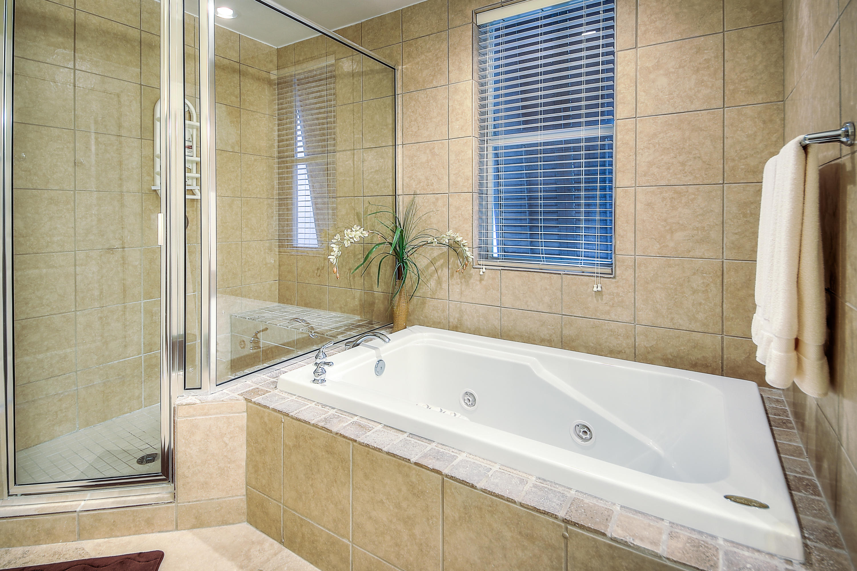 PINE RIDGE - Residential