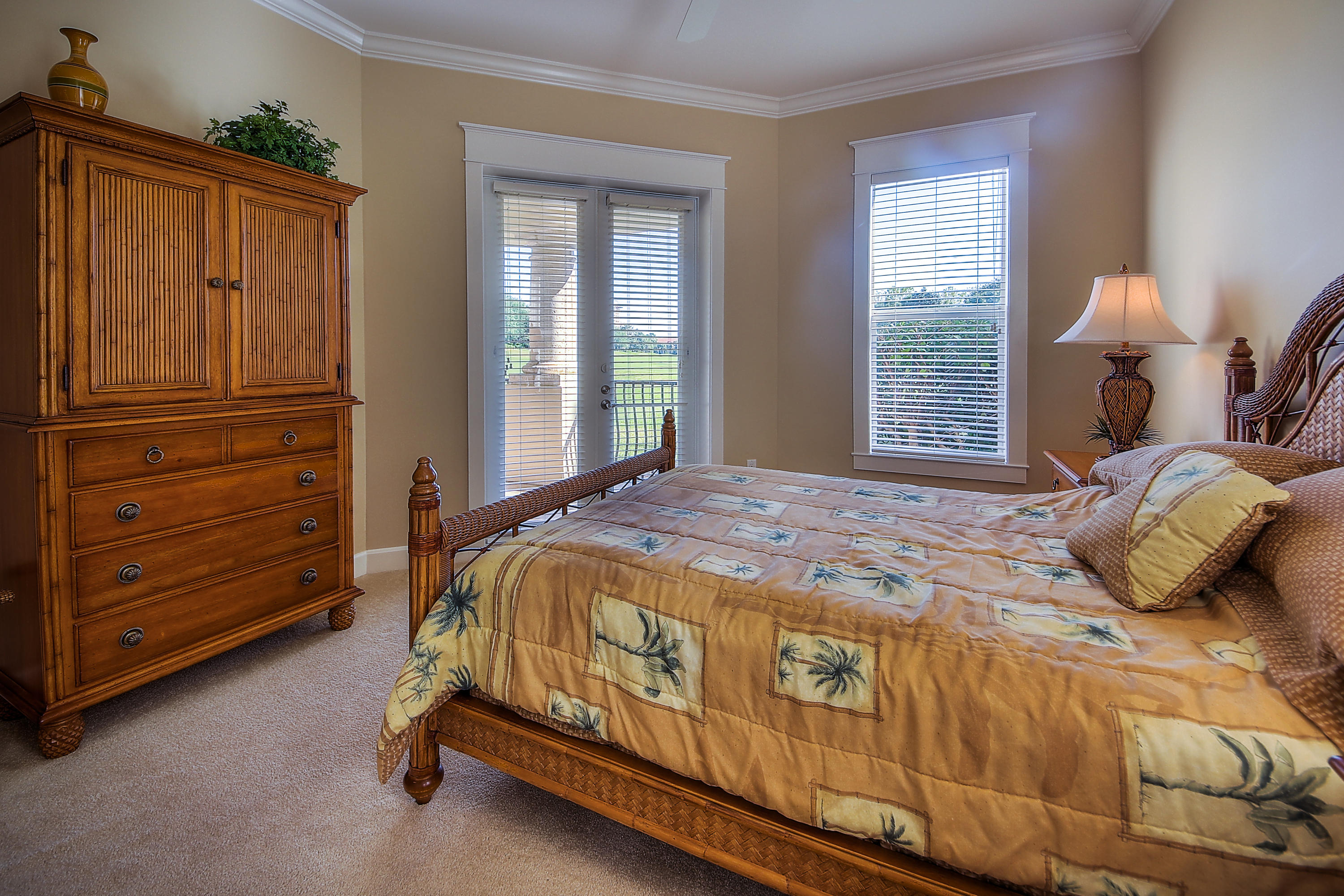 PINE RIDGE - Residential