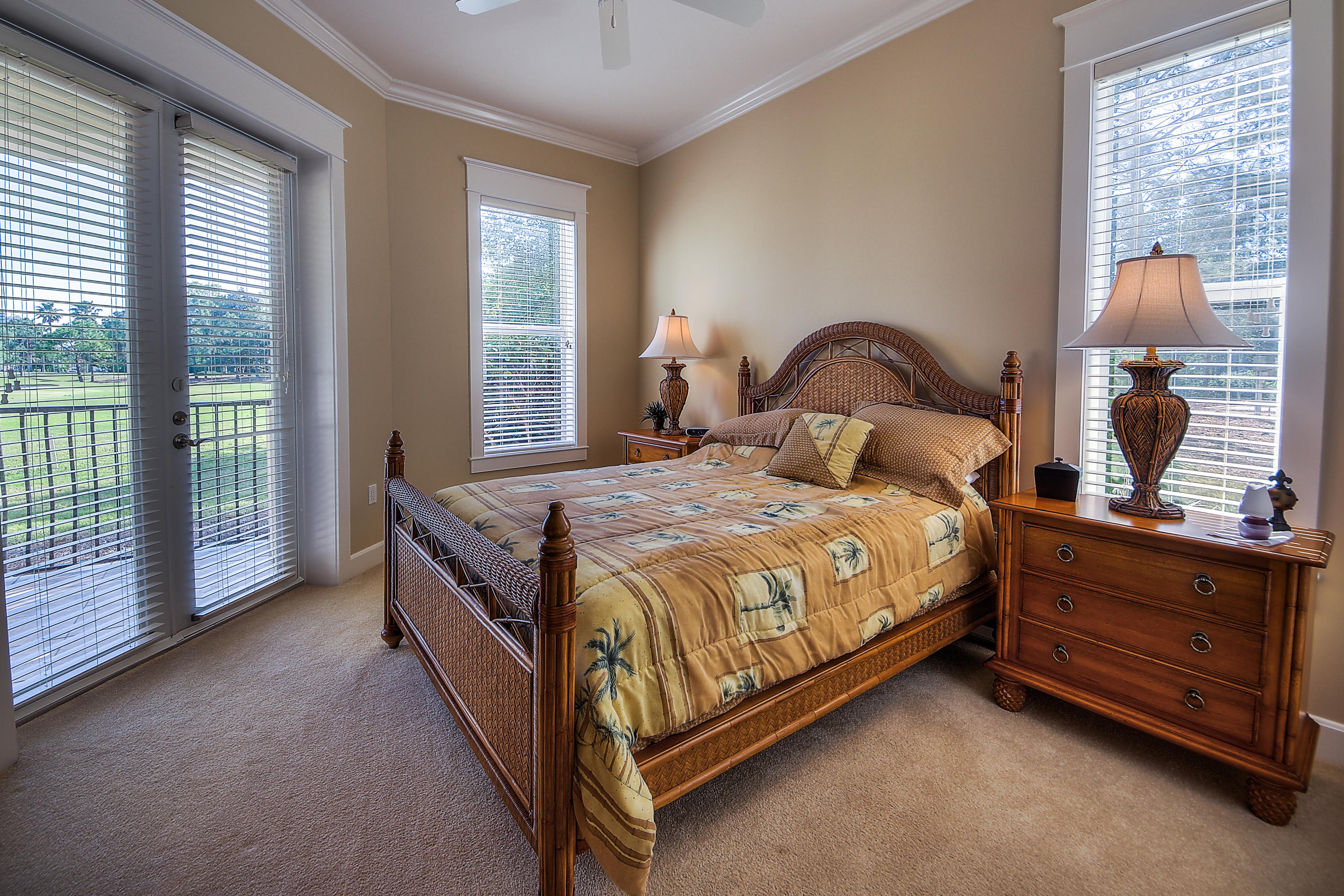 PINE RIDGE - Residential