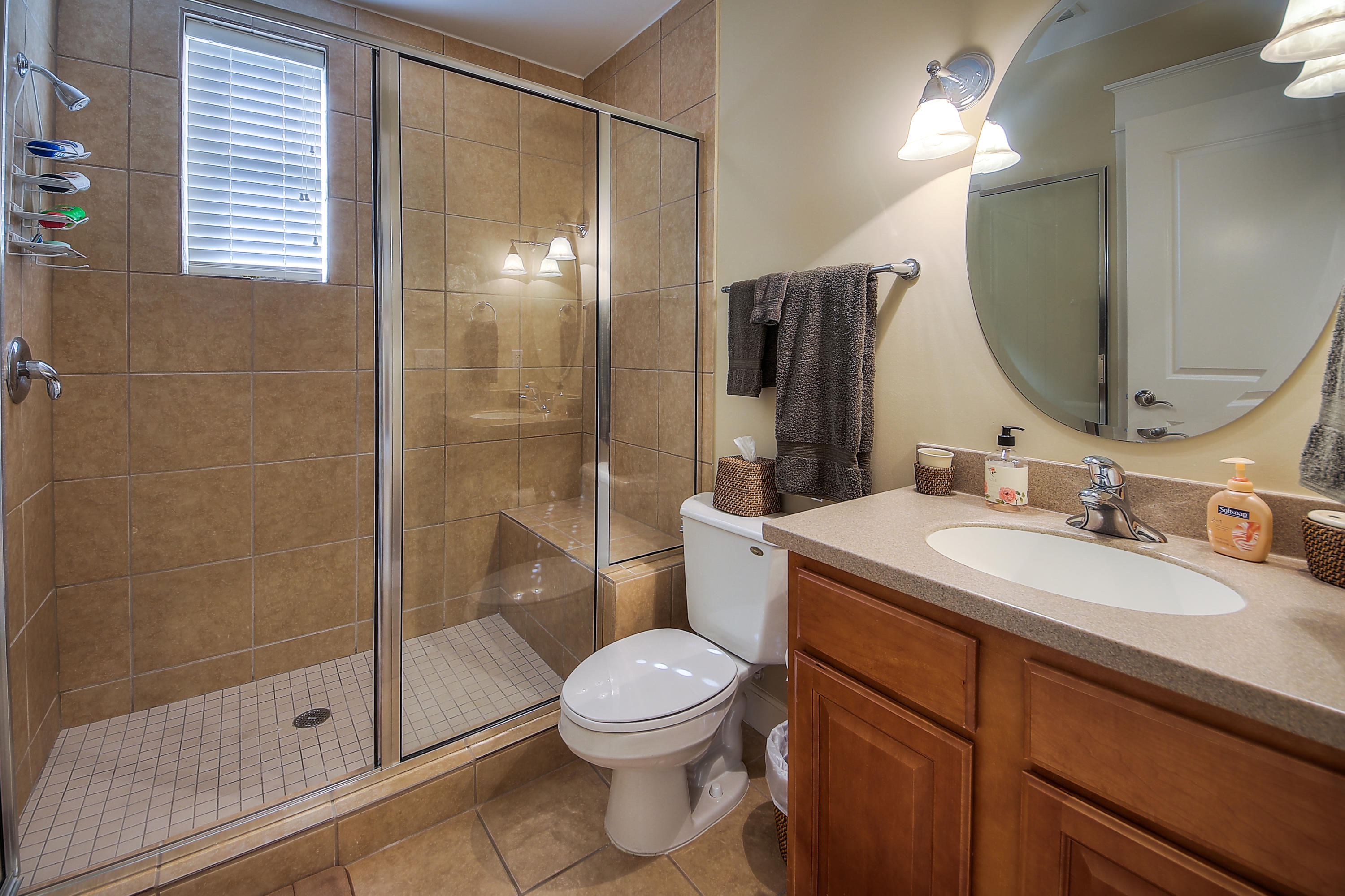 PINE RIDGE - Residential