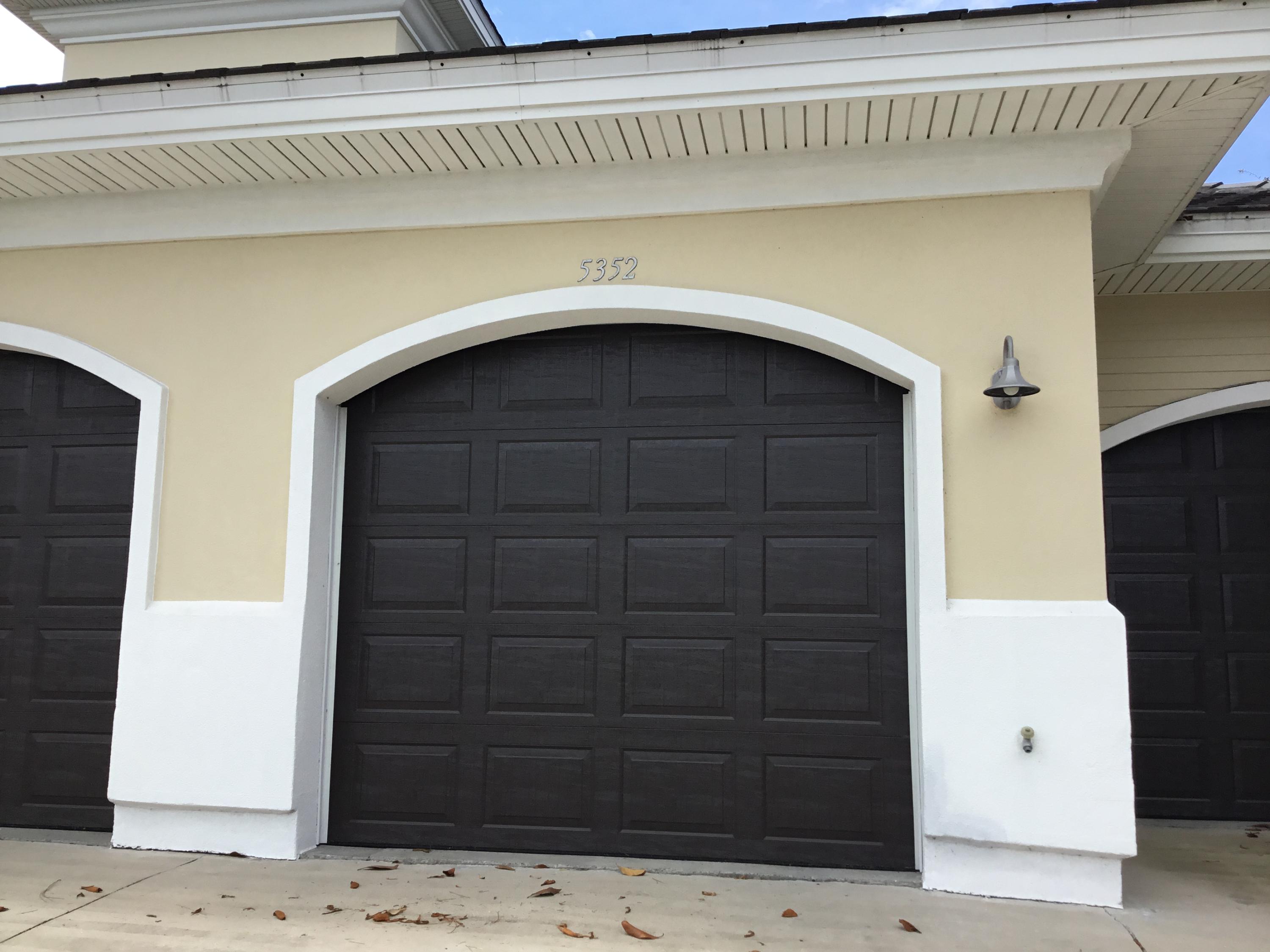 PINE RIDGE - Residential