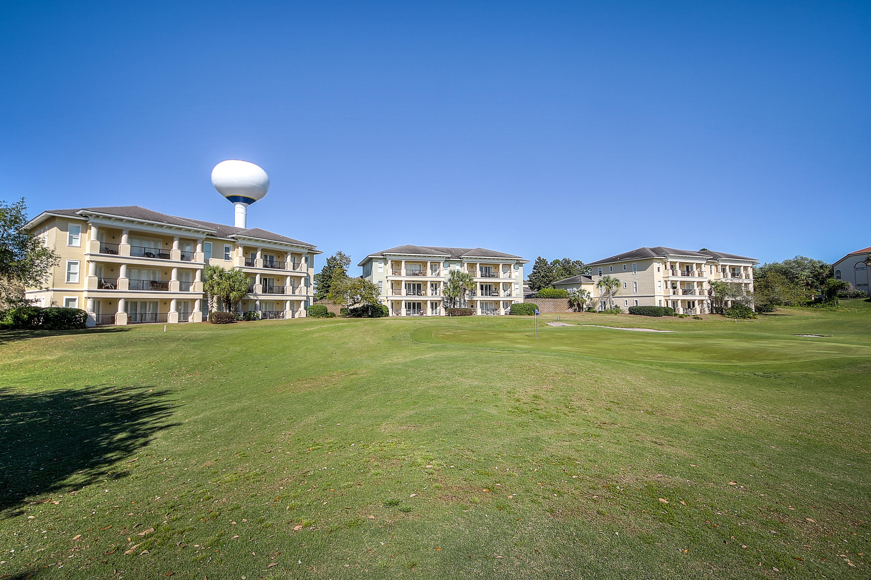 PINE RIDGE - Residential