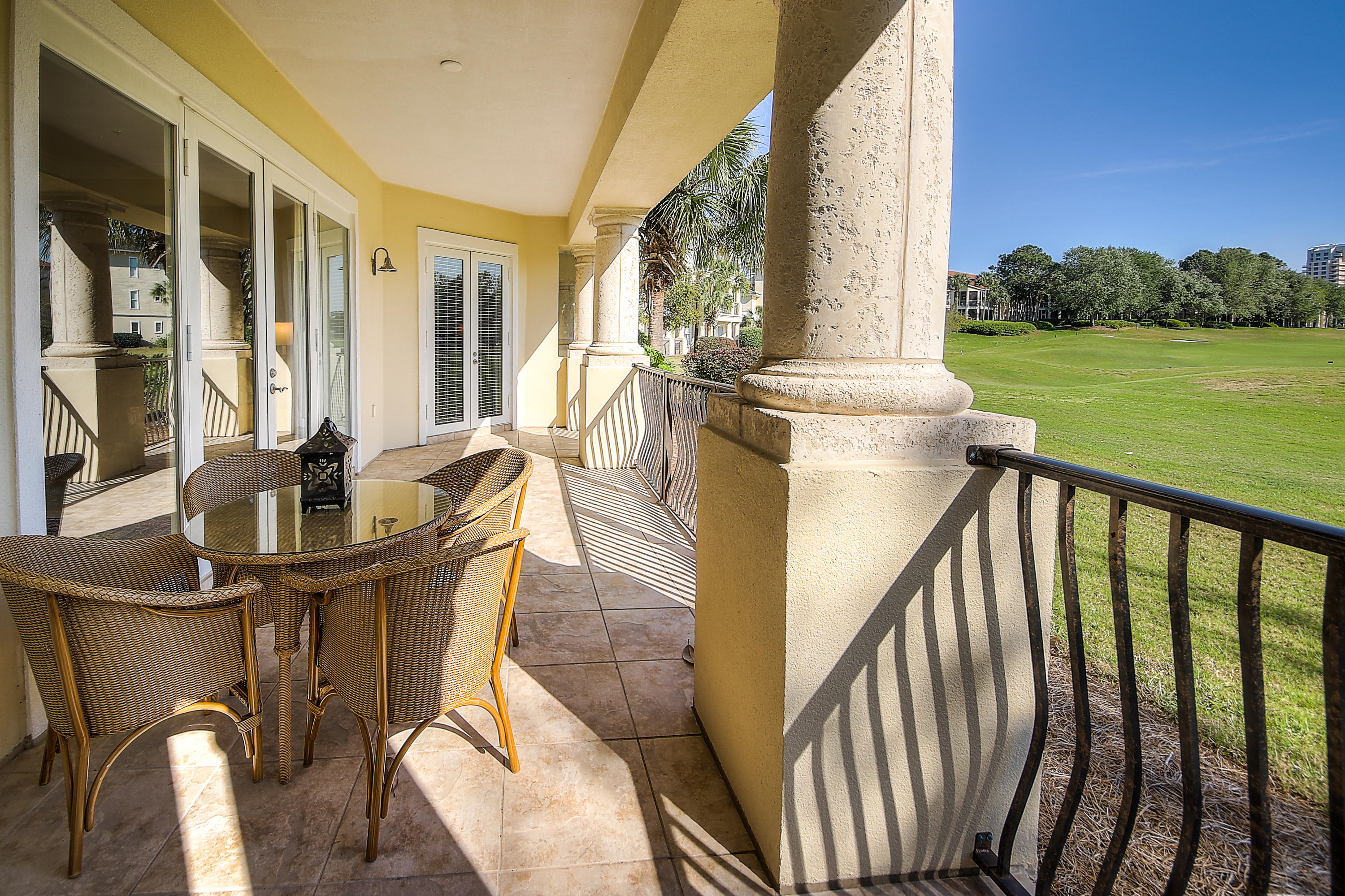 PINE RIDGE - Residential