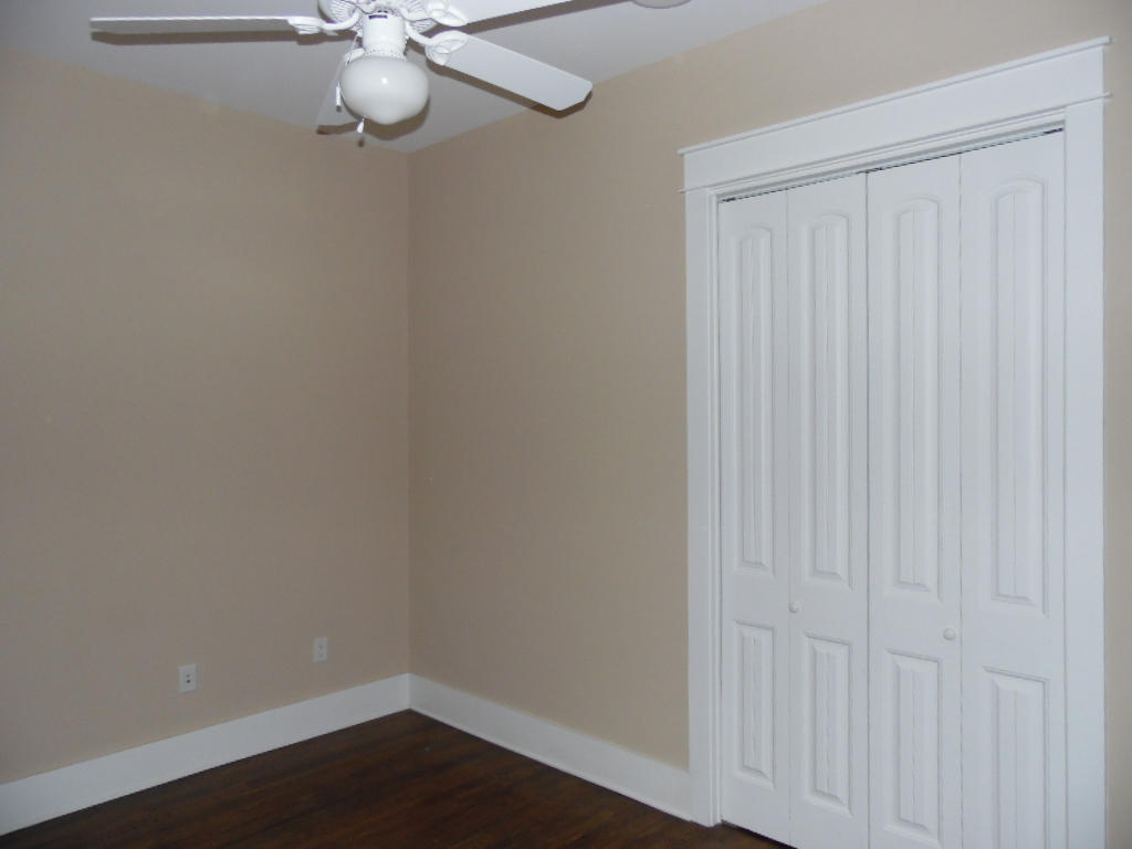 EASTERN LAKE VILLAGE - Residential