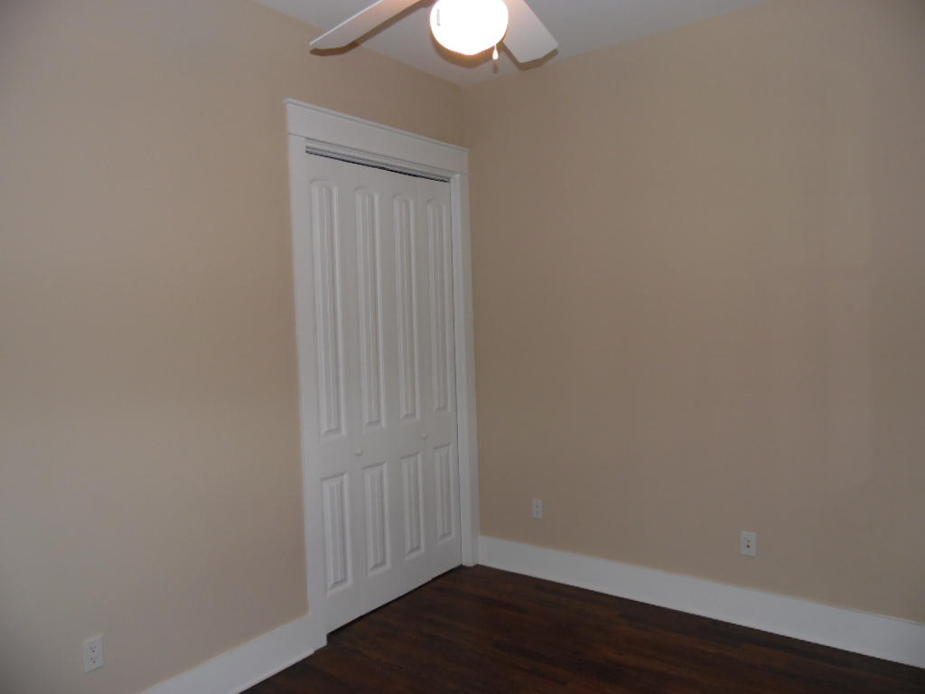 EASTERN LAKE VILLAGE - Residential