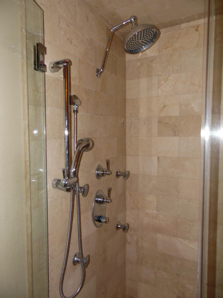 EASTERN LAKE VILLAGE - Residential