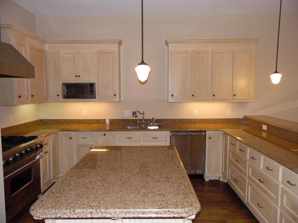 EASTERN LAKE VILLAGE - Residential