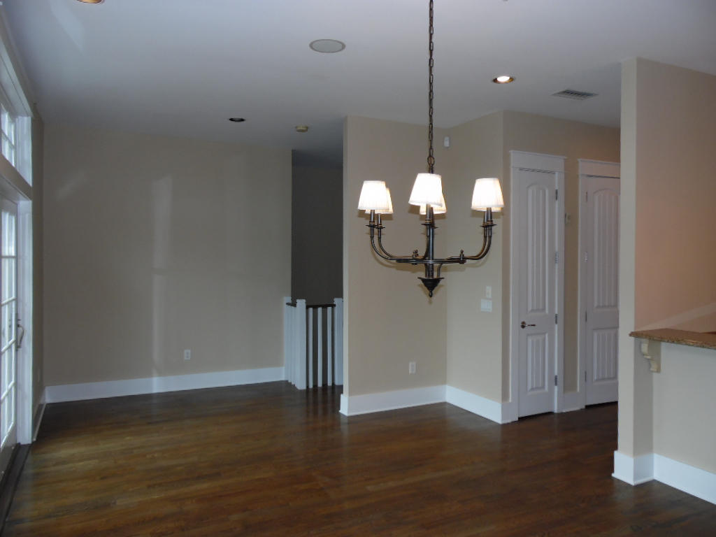 EASTERN LAKE VILLAGE - Residential