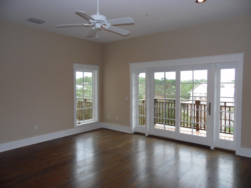 EASTERN LAKE VILLAGE - Residential