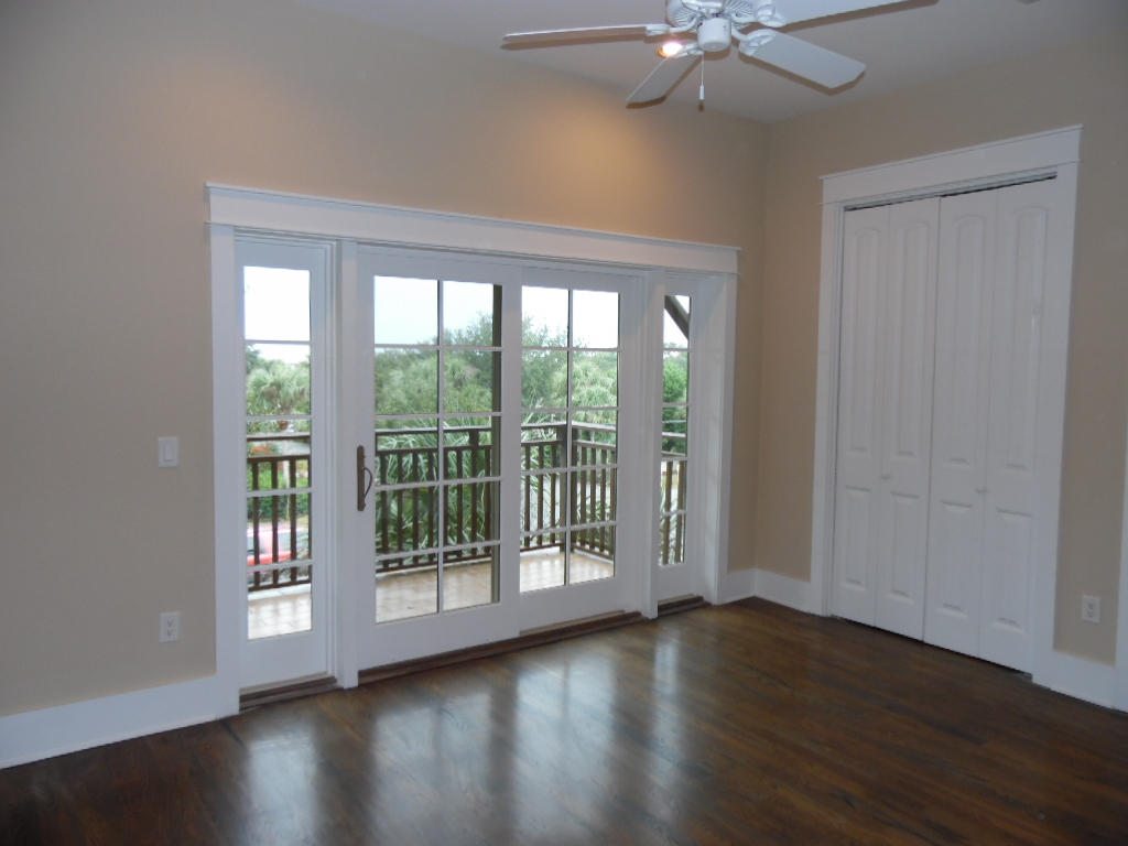 EASTERN LAKE VILLAGE - Residential