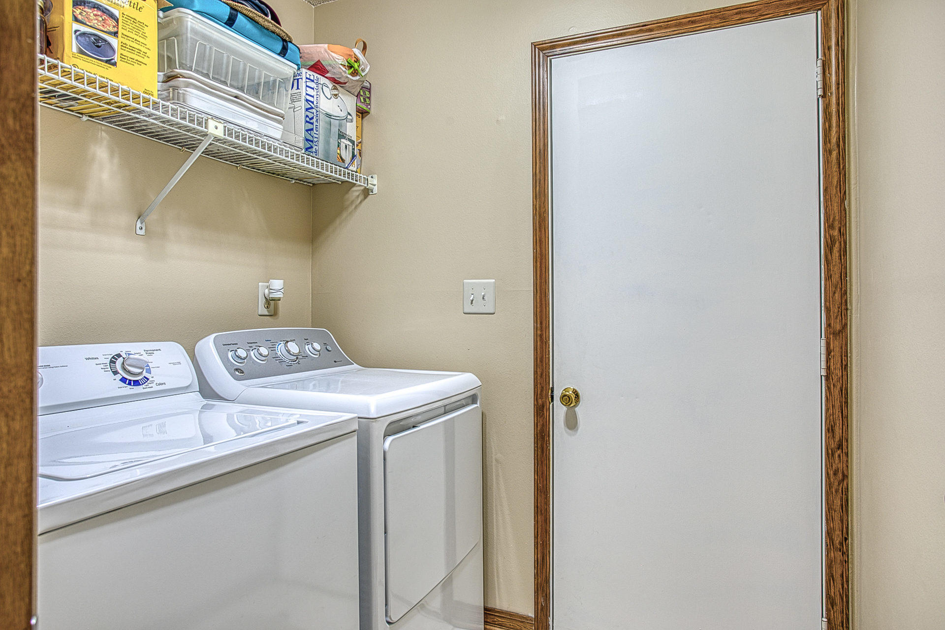 EDGEWATER VILLAGE - Residential