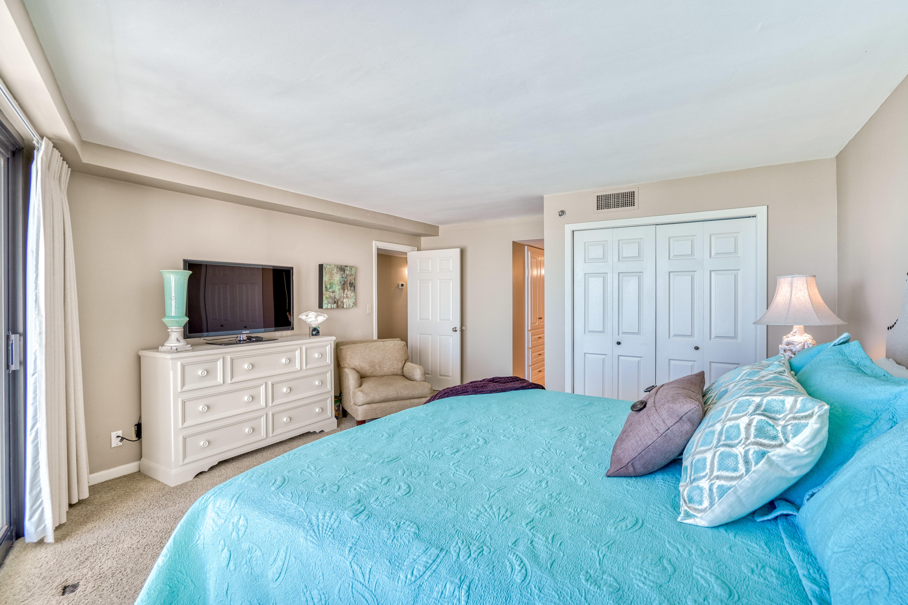 BEACHSIDE 2 CONDO - Residential