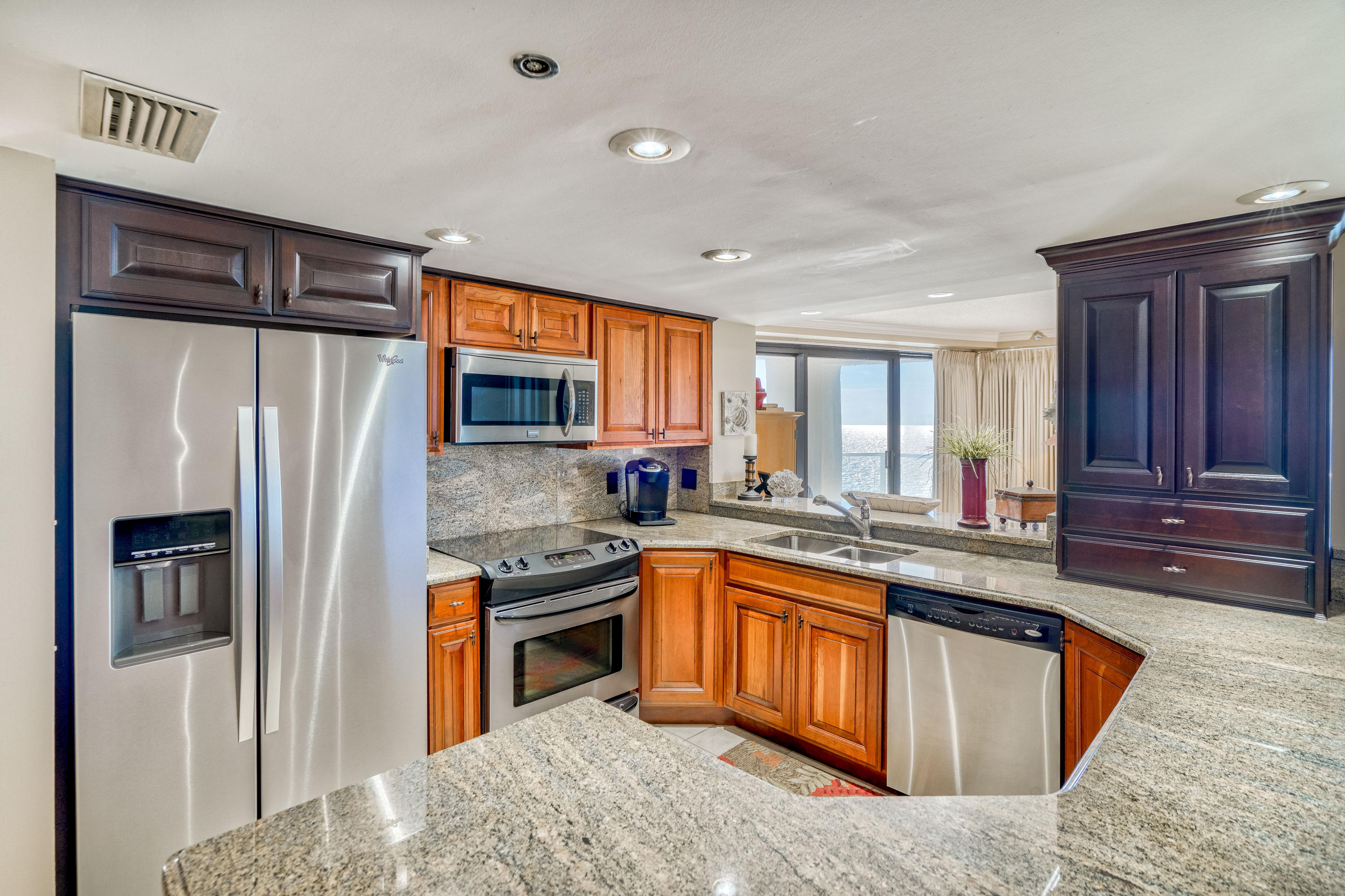 BEACHSIDE 2 CONDO - Residential