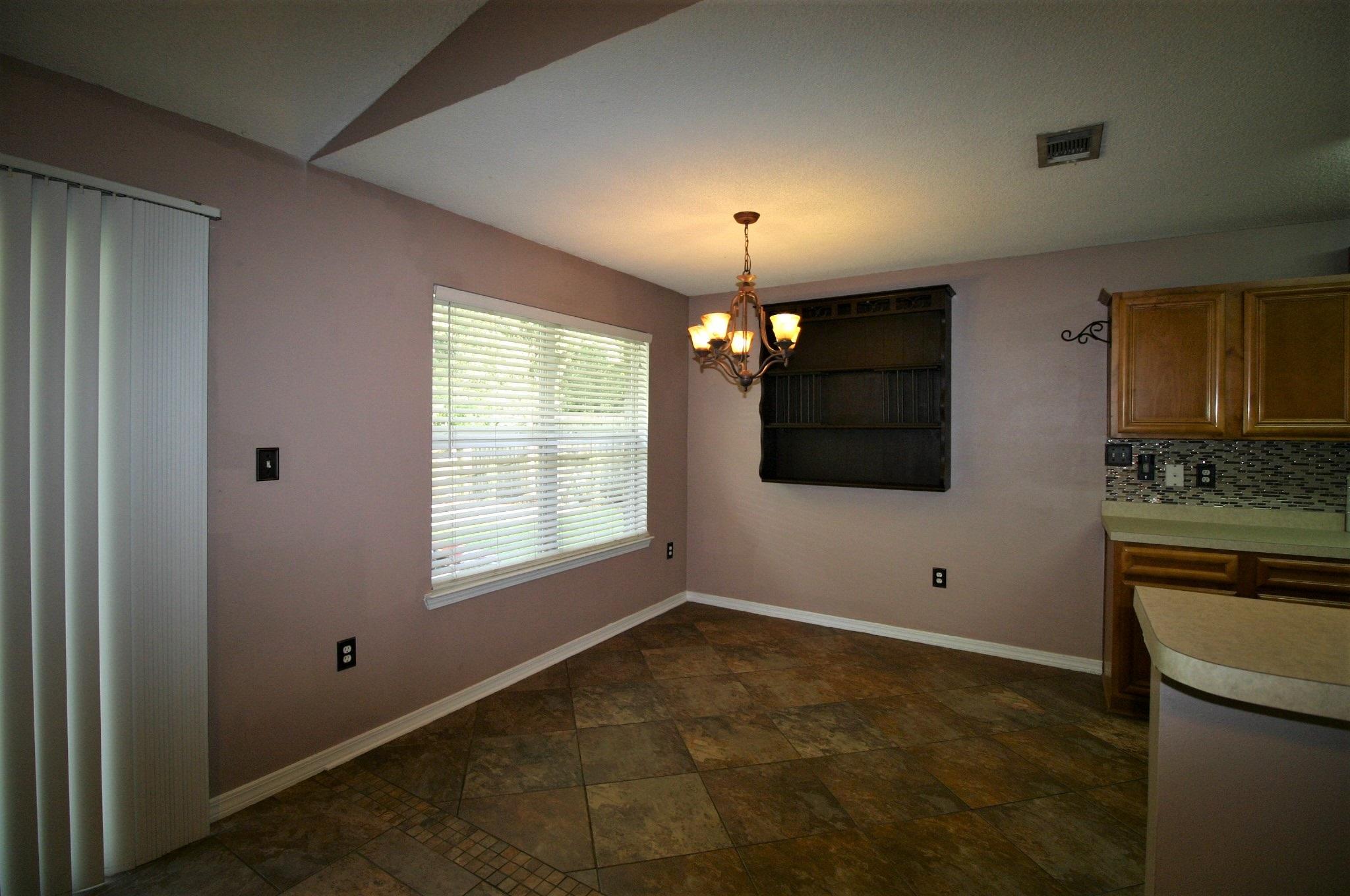 BROOKE ESTATES PH II - Residential Lease