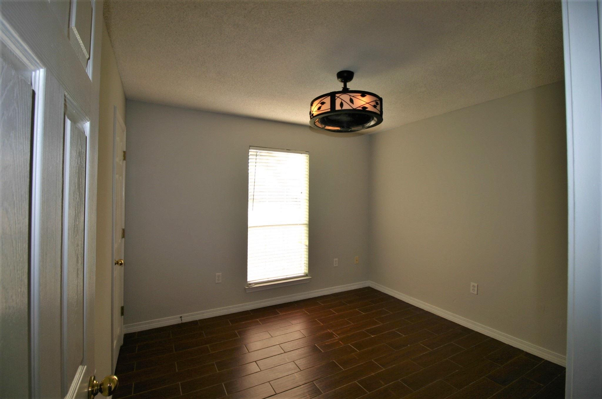 BROOKE ESTATES PH II - Residential Lease