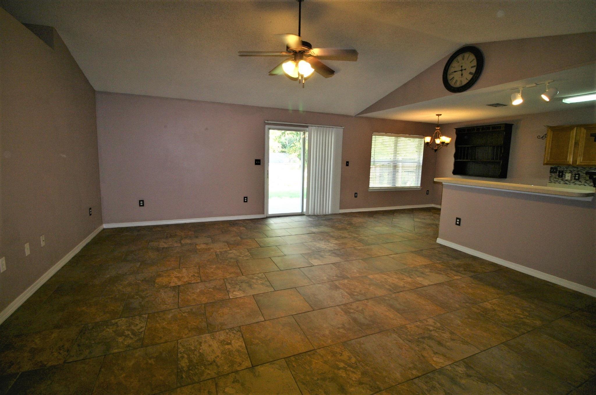 BROOKE ESTATES PH II - Residential Lease