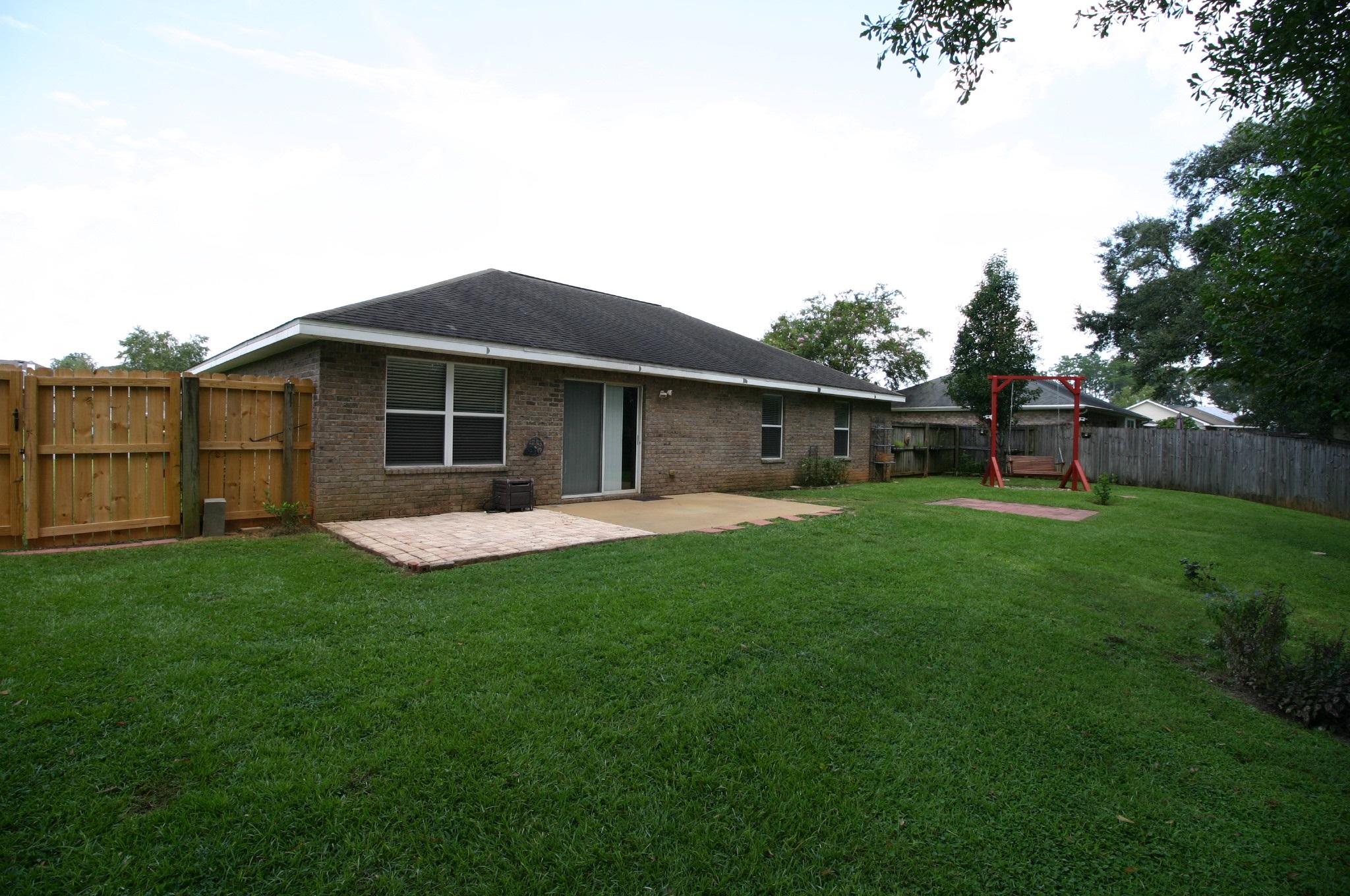 BROOKE ESTATES PH II - Residential Lease