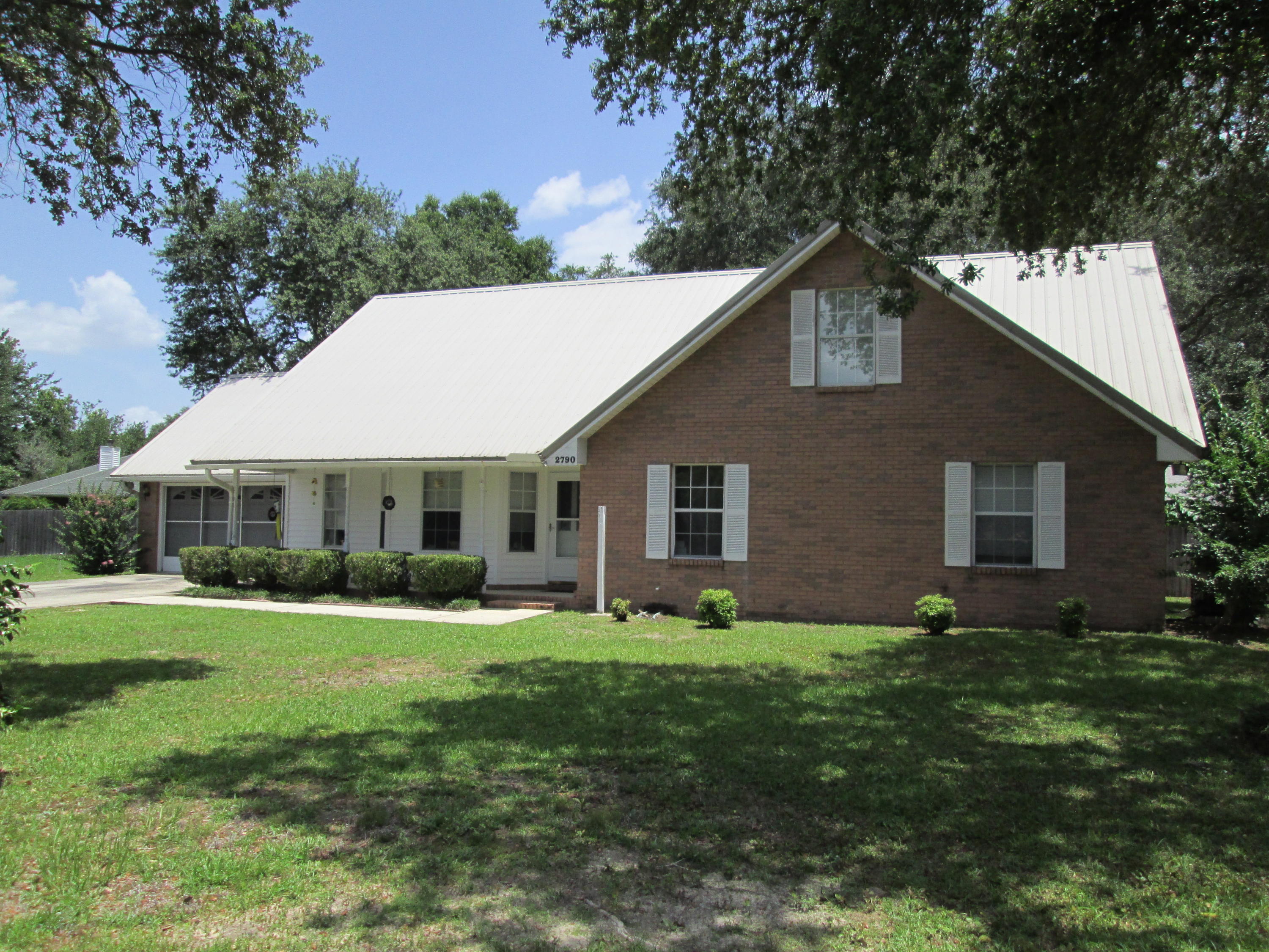 PLANTATION OAKS S/D - Residential