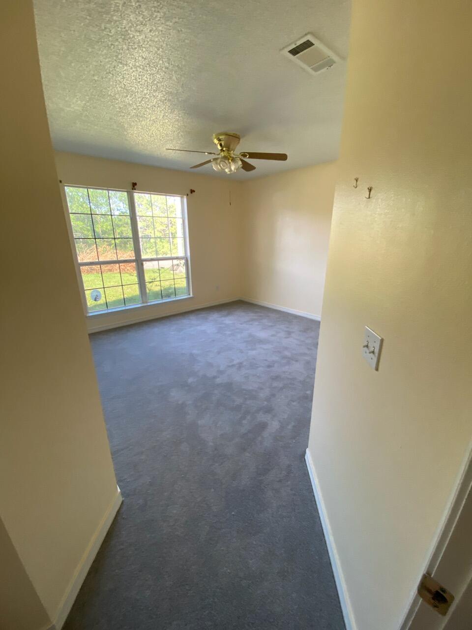 NORTHVIEW ESTATES 5TH ADDN - Residential Lease