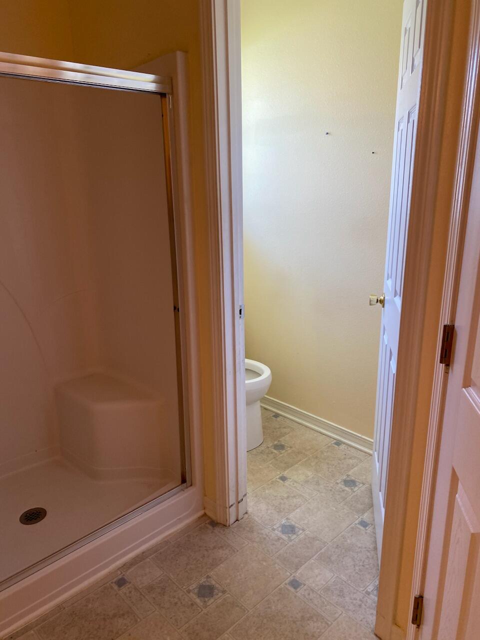 NORTHVIEW ESTATES 5TH ADDN - Residential Lease