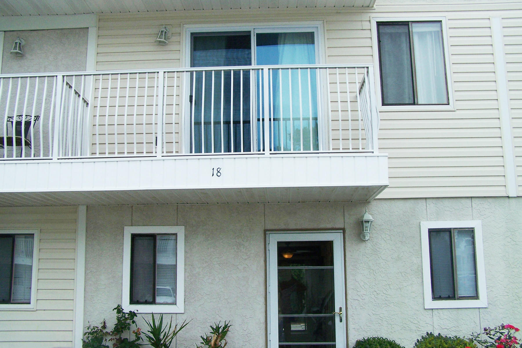 LEGION VILLAGE T/H - Residential