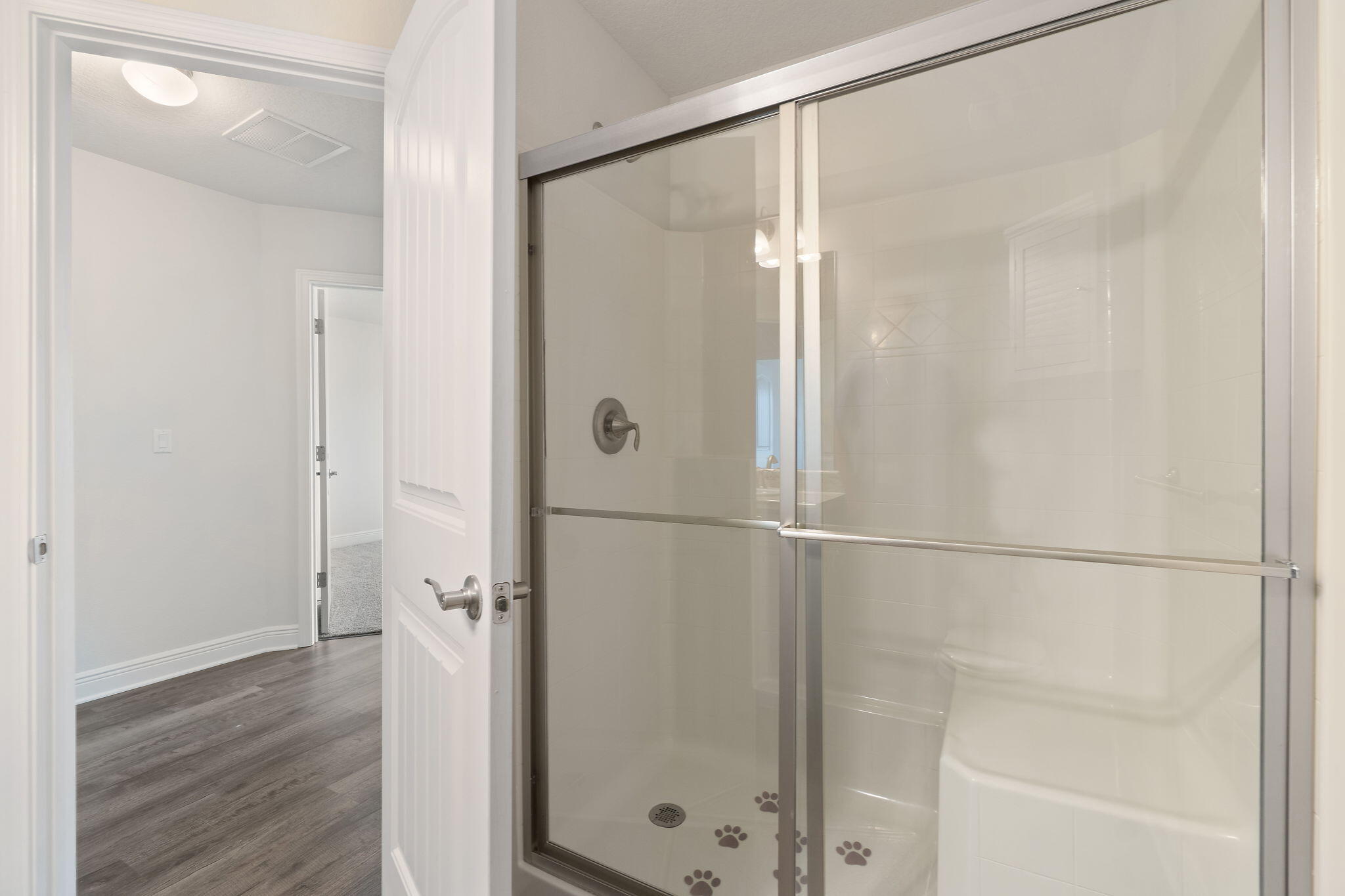 HAMILTON CROSSING - Residential