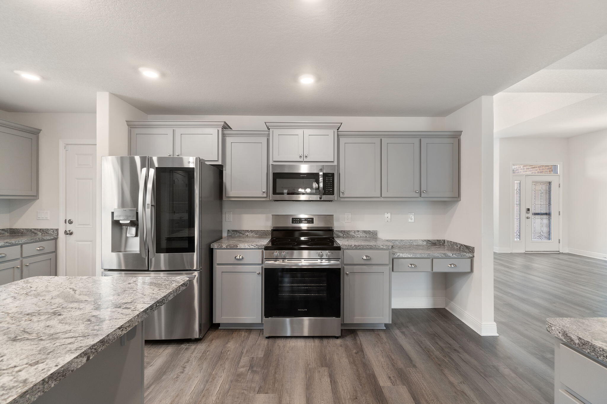 HAMILTON CROSSING - Residential