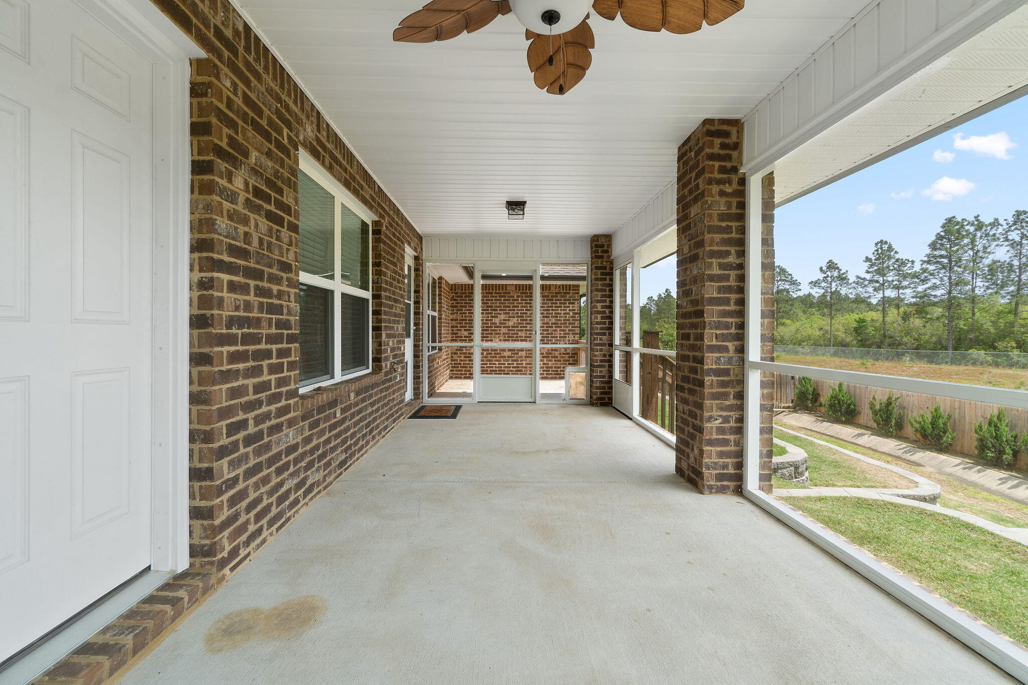 HAMILTON CROSSING - Residential