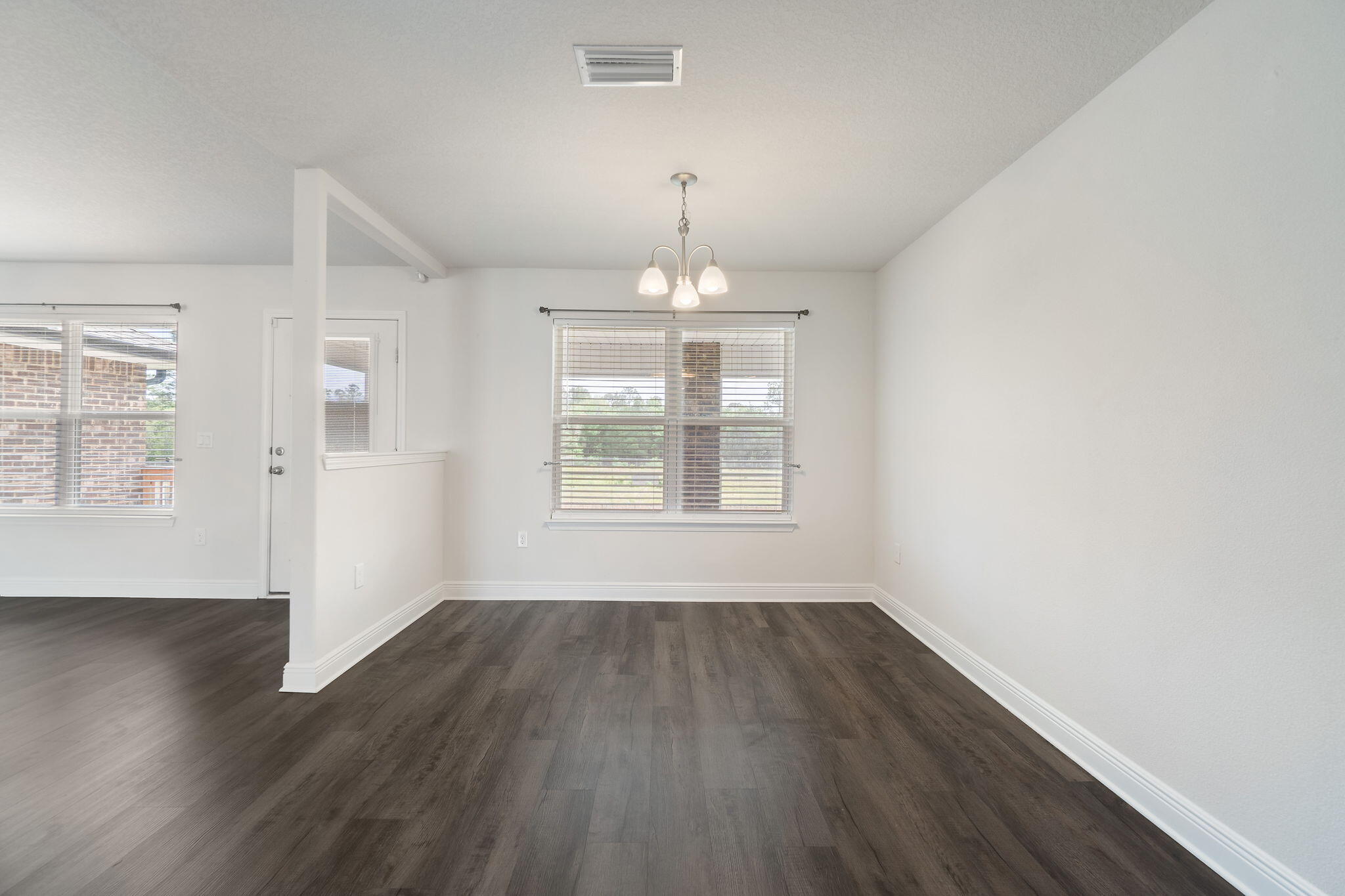 HAMILTON CROSSING - Residential