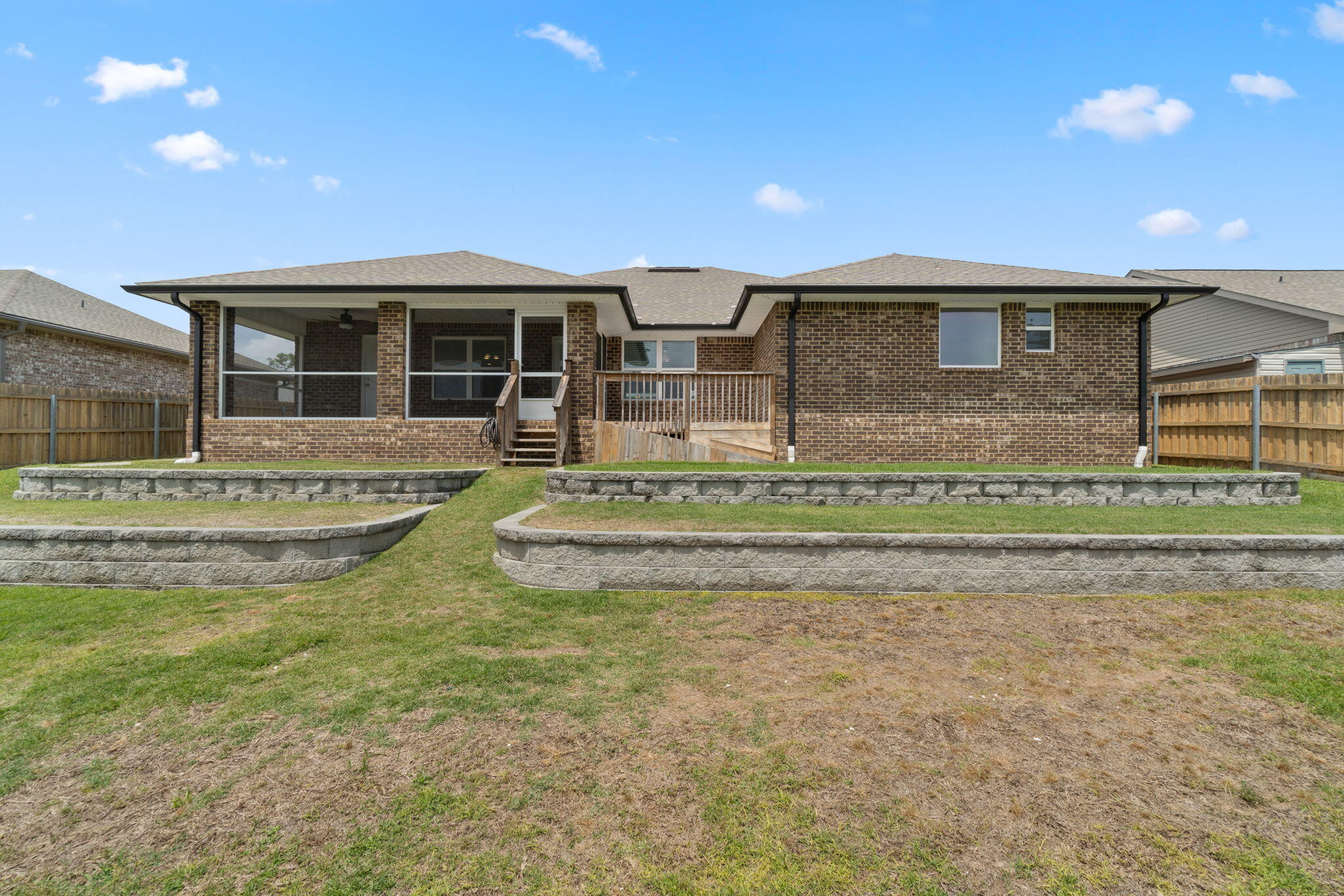 HAMILTON CROSSING - Residential