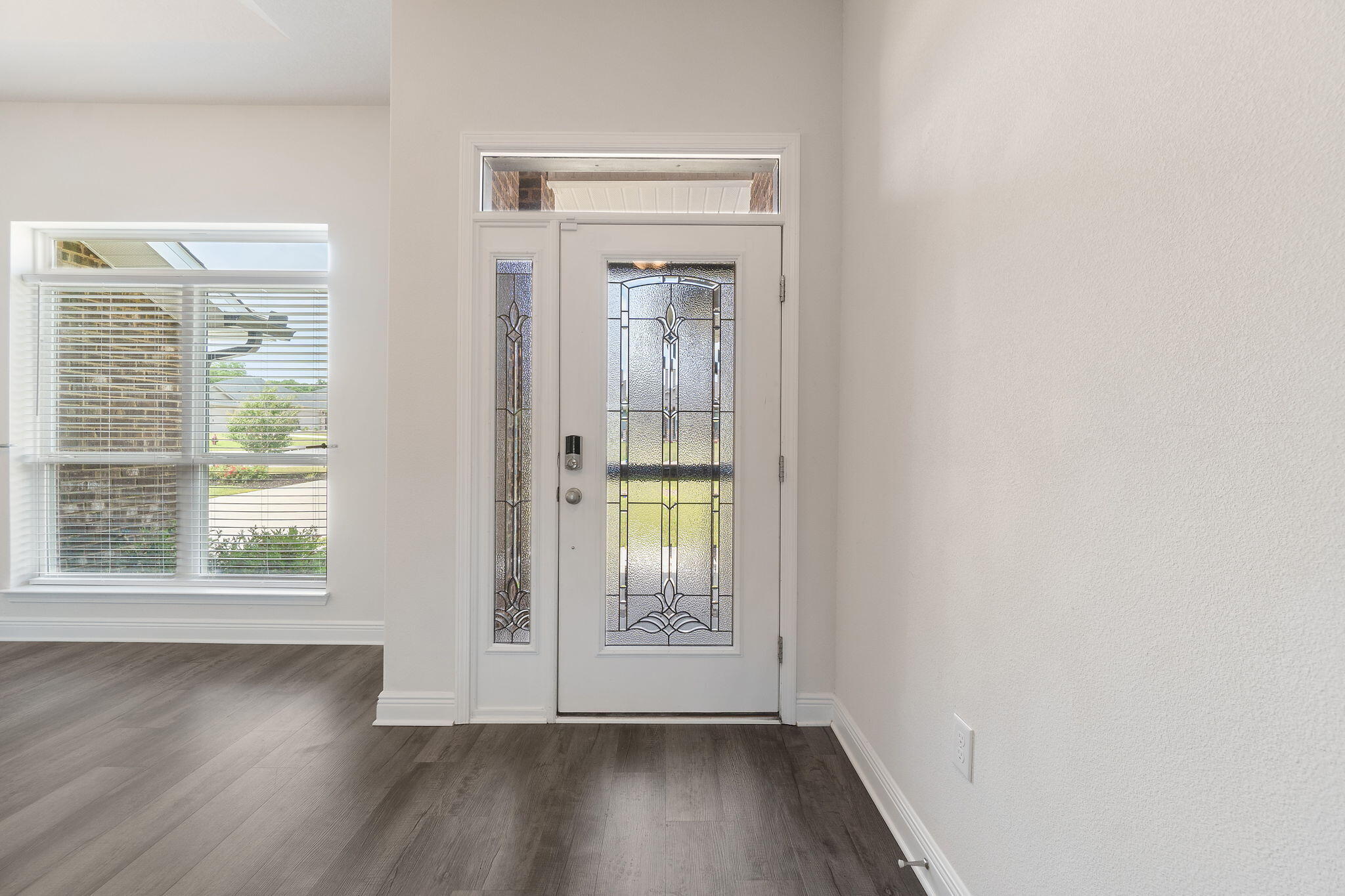 HAMILTON CROSSING - Residential