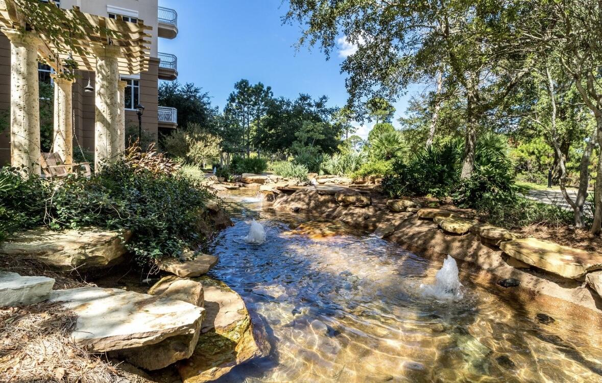 ONE WATER PLACE AT KELLY PLANTATION - Residential