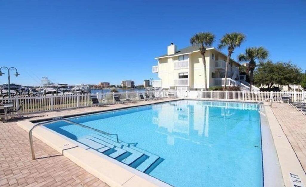 SANDPIPER COVE PH 03 - Residential