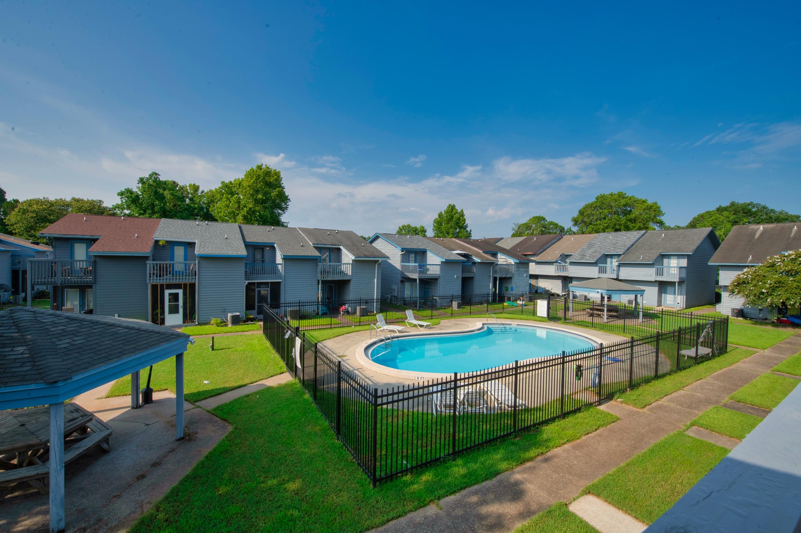 BROWNSVILLE STATION 3 - Residential