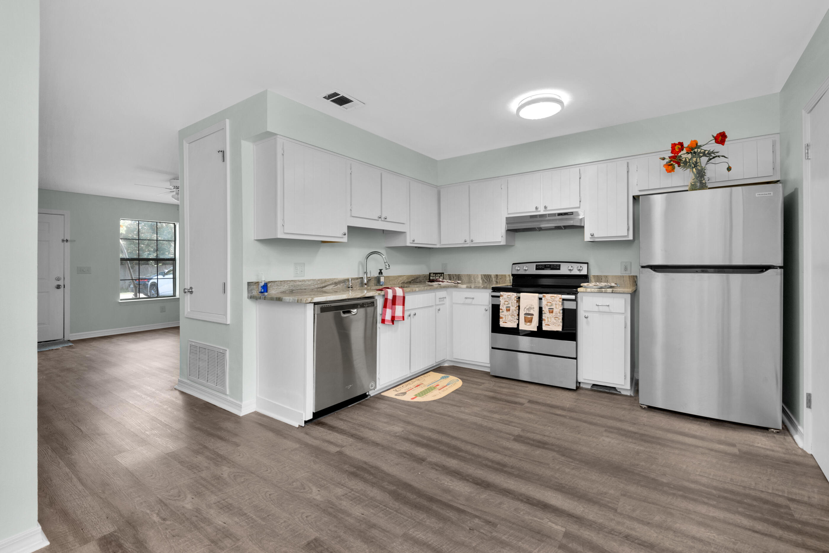 BROWNSVILLE STATION 3 - Residential