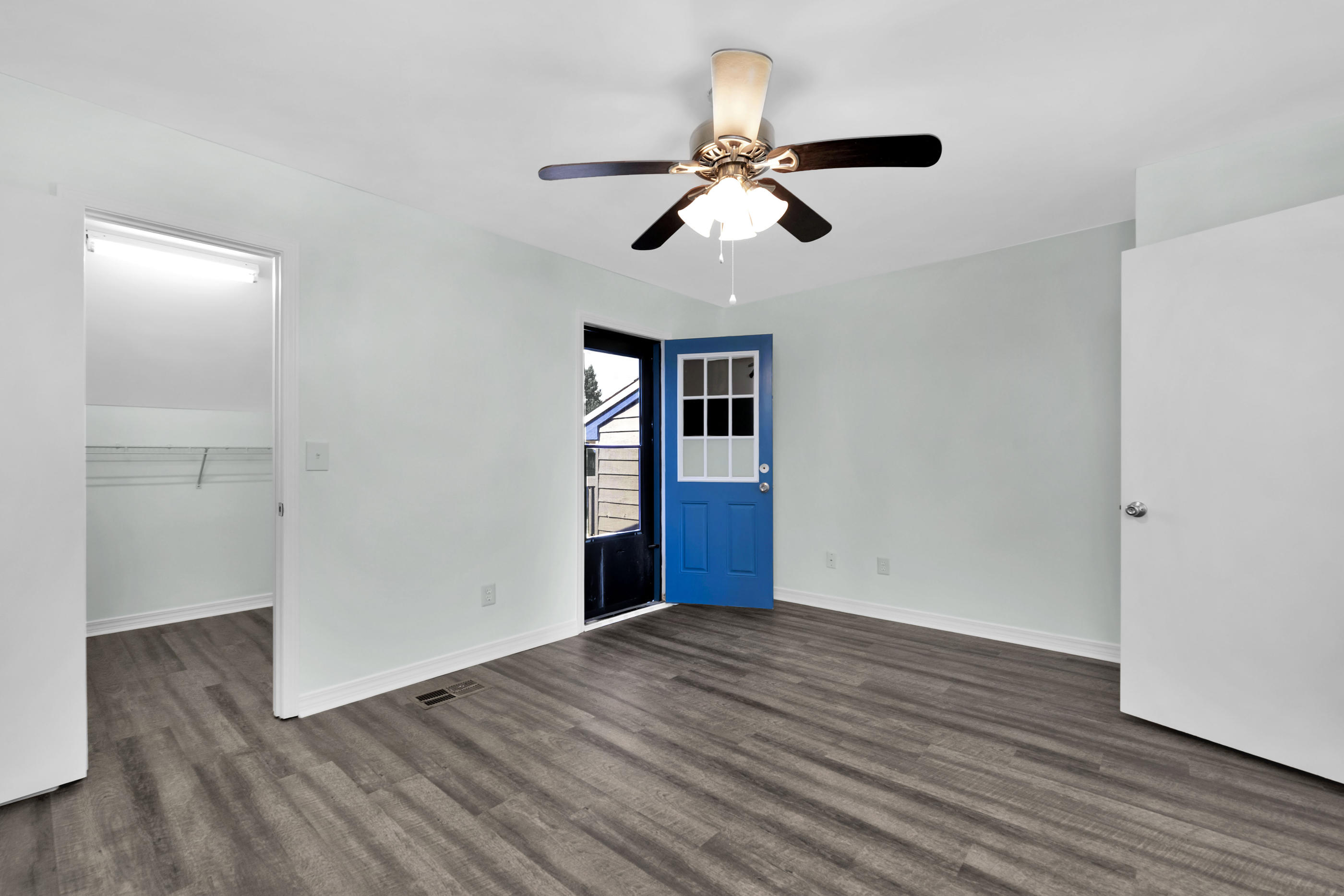 BROWNSVILLE STATION 3 - Residential