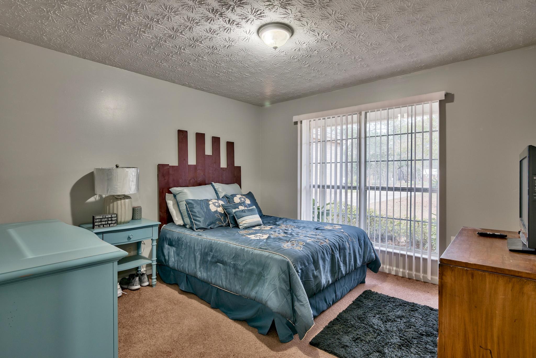 BRANDON OAKS - Residential