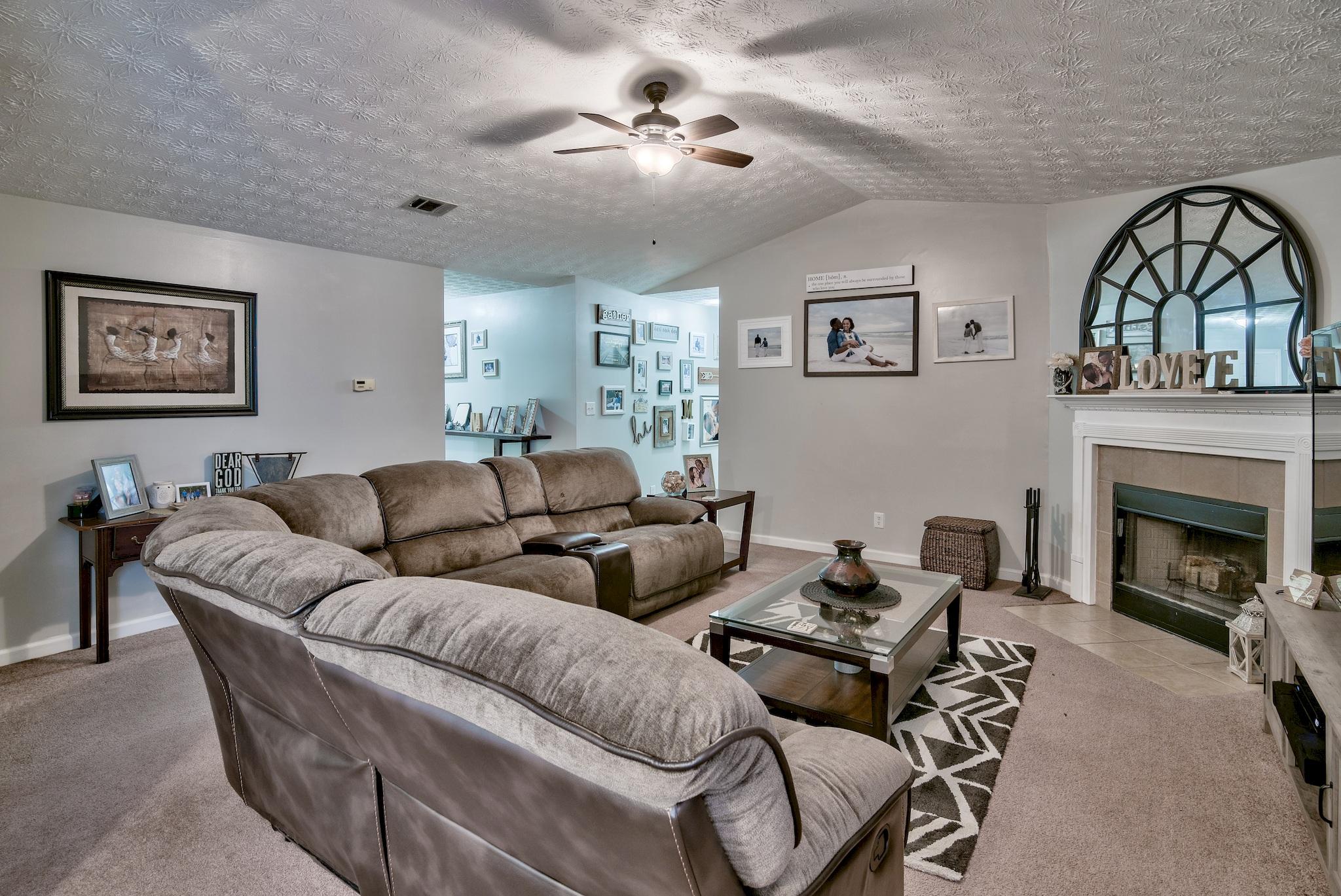 BRANDON OAKS - Residential