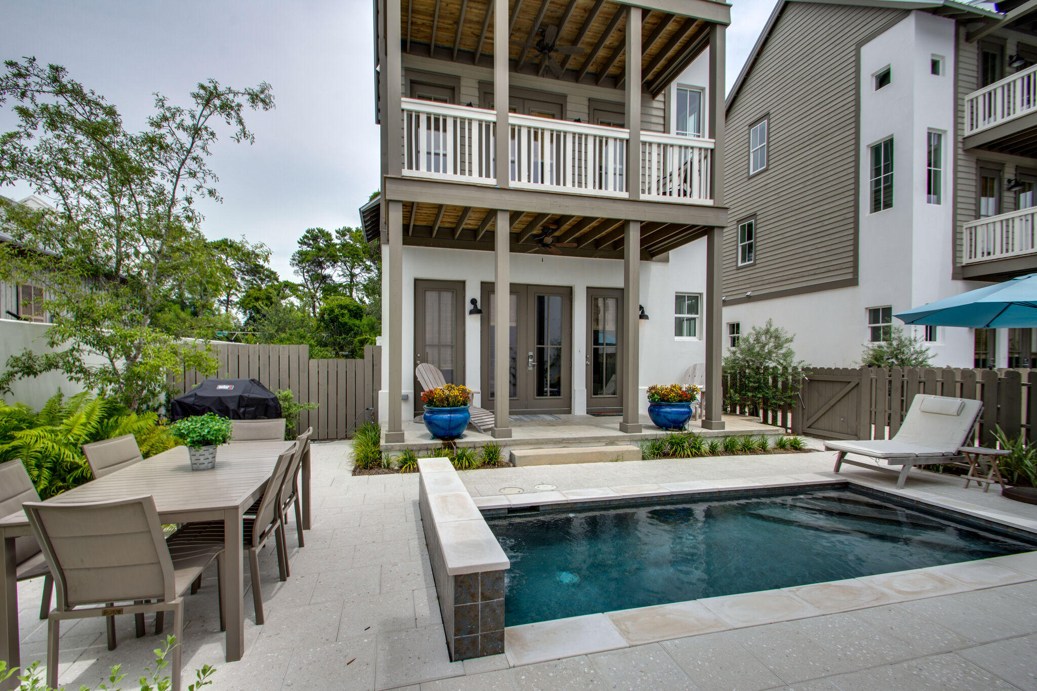 Costa Carina - Residential