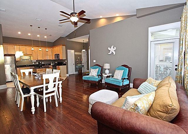 TOPSAIL VILLAGE - Residential