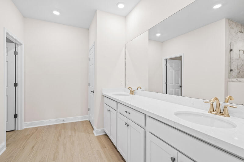 WINDSWEPT ESTATES - Residential