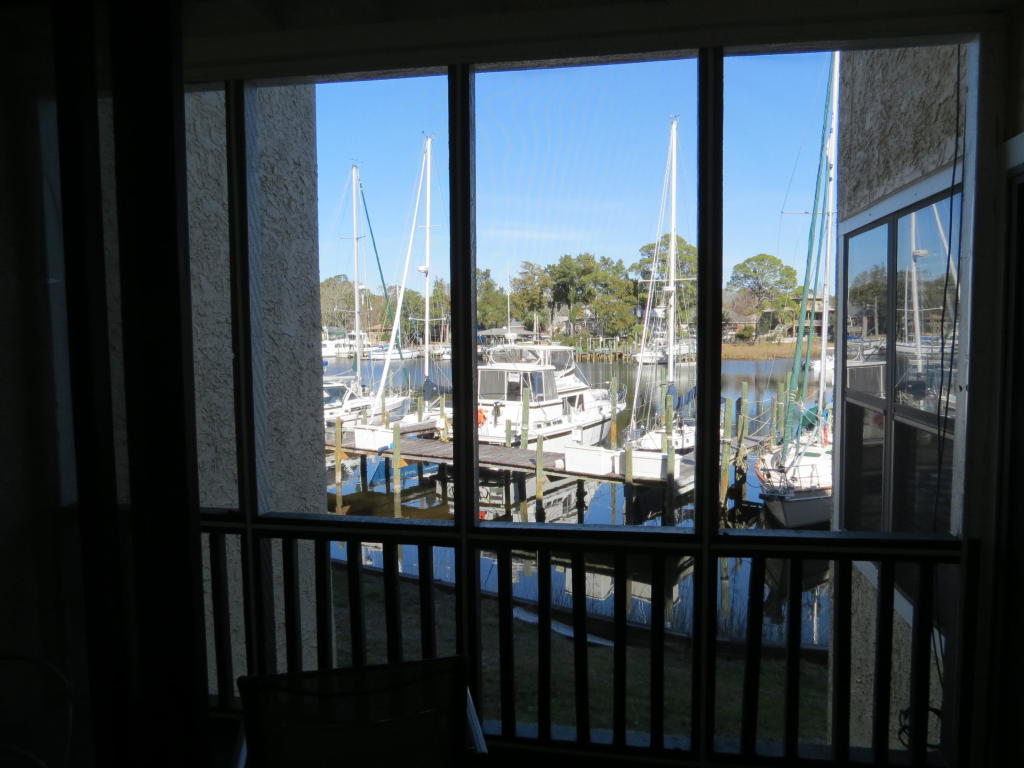 MARINA VILLAS CONDO AT BLUEWATER BAY - Residential Lease