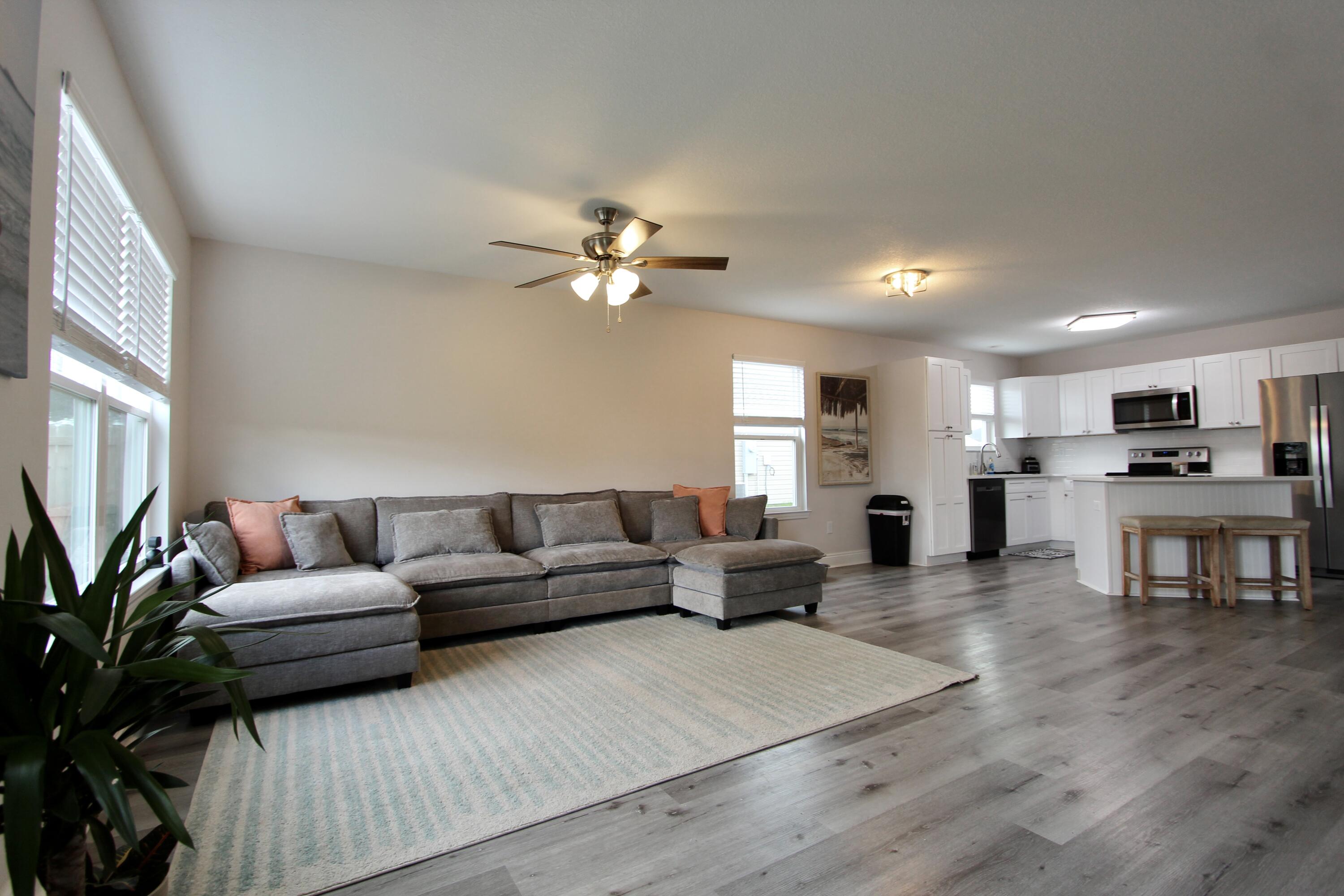 Holley Grove - Residential Lease