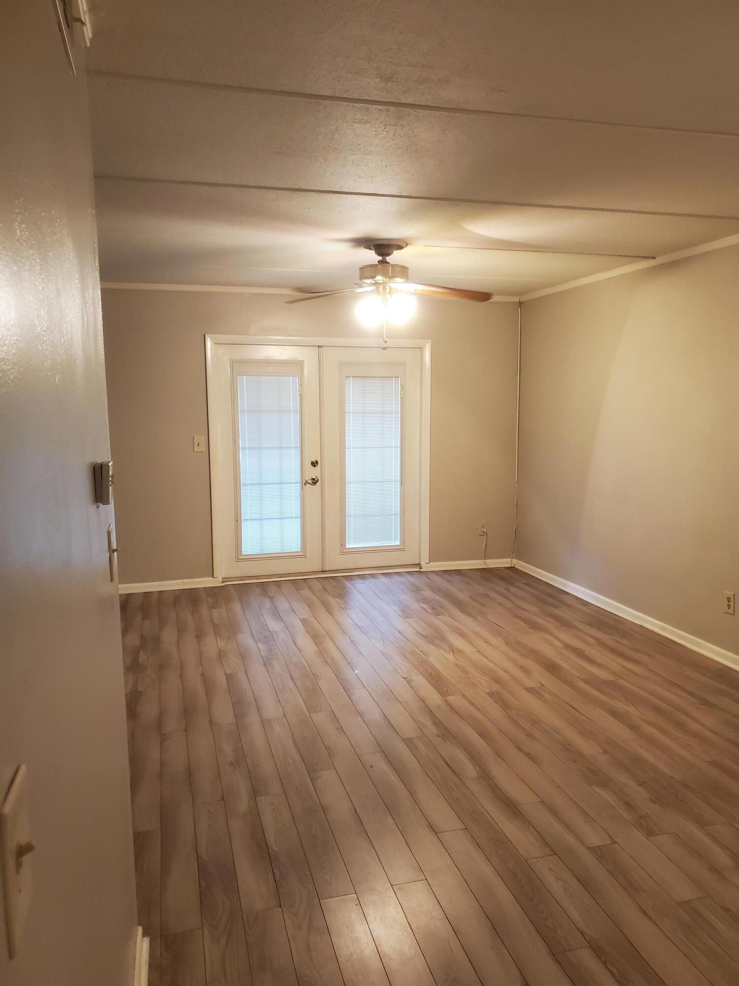 CEDARS CONDO - Residential